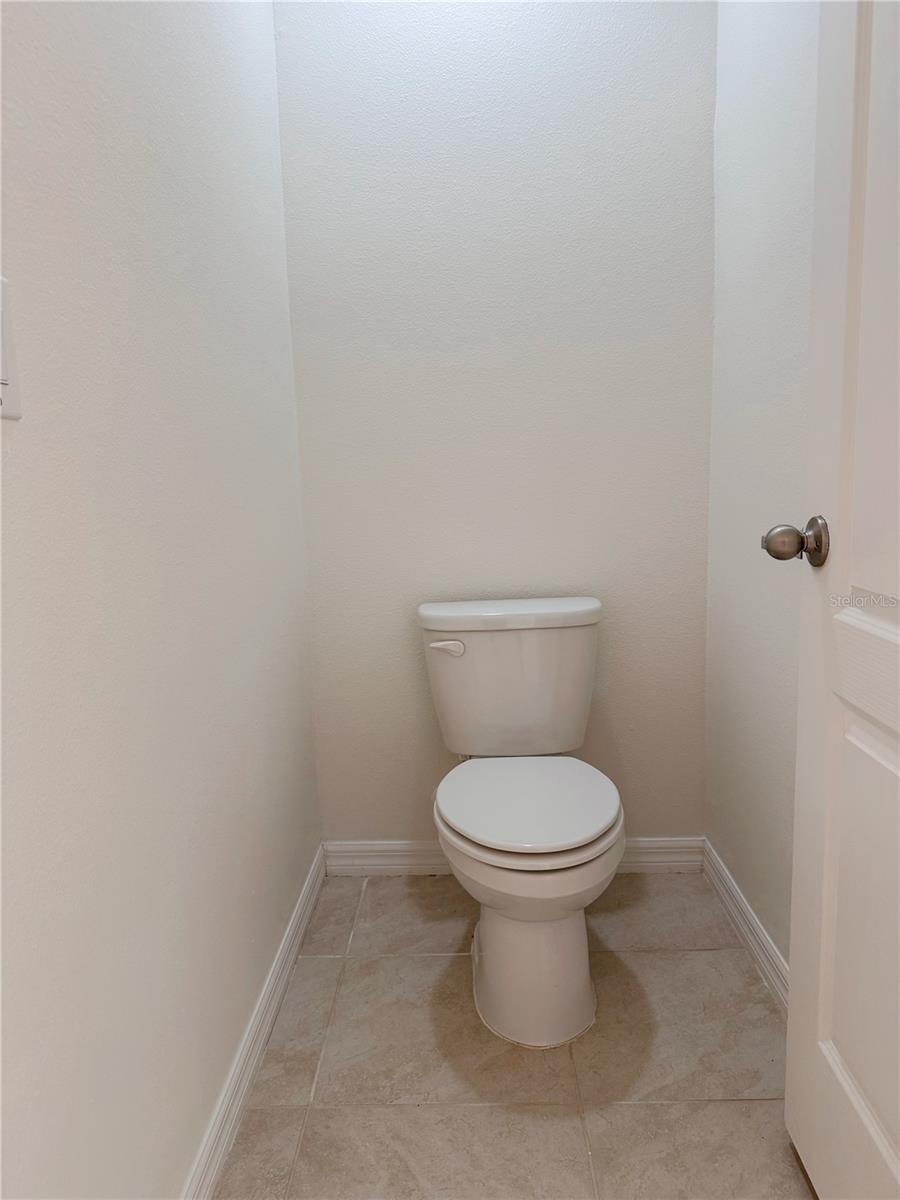 ESTATES OF WESTERLY - Residential Lease