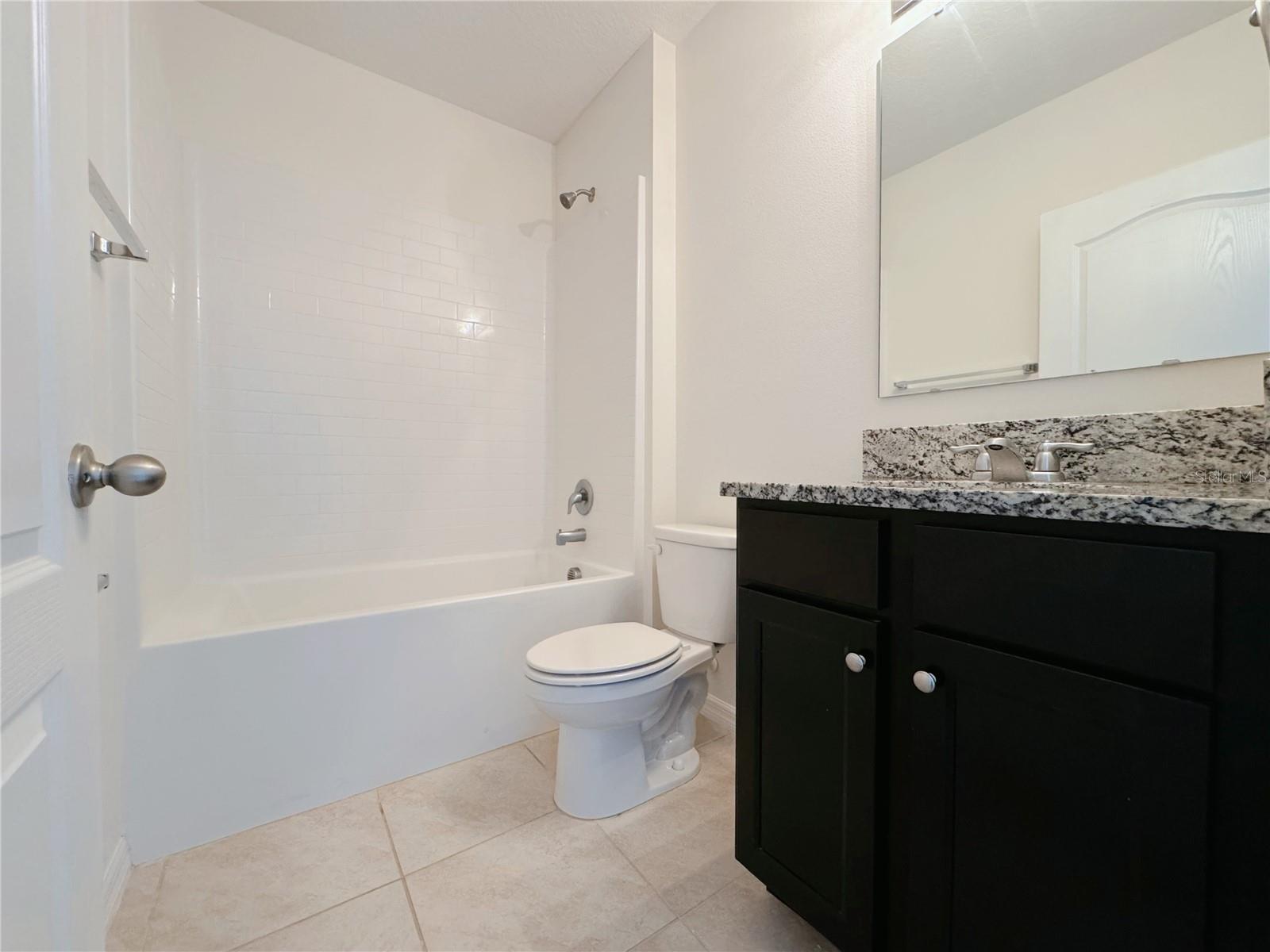 ESTATES OF WESTERLY - Residential Lease