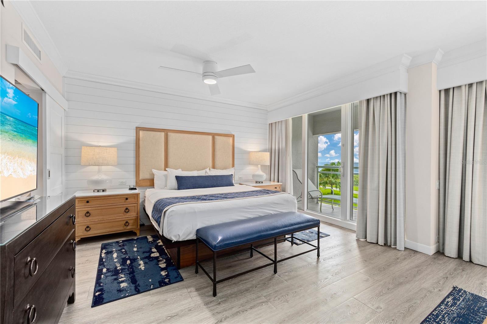 INN ON THE BEACH PH II - Residential