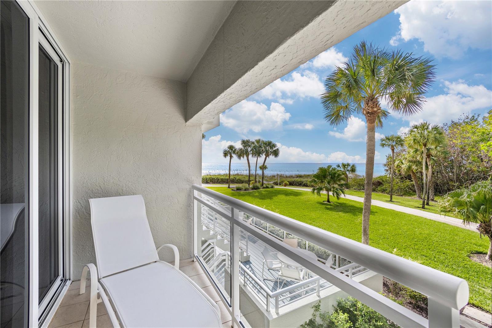 INN ON THE BEACH PH II - Residential
