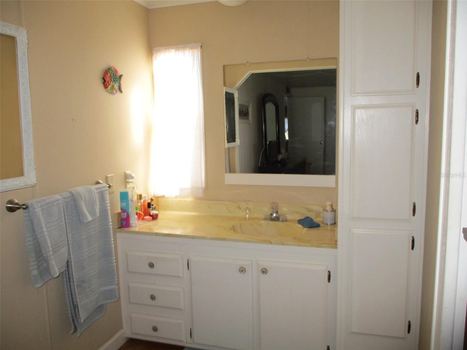 SHADY OAKS MOBILE MODULAR ESTATES - Residential