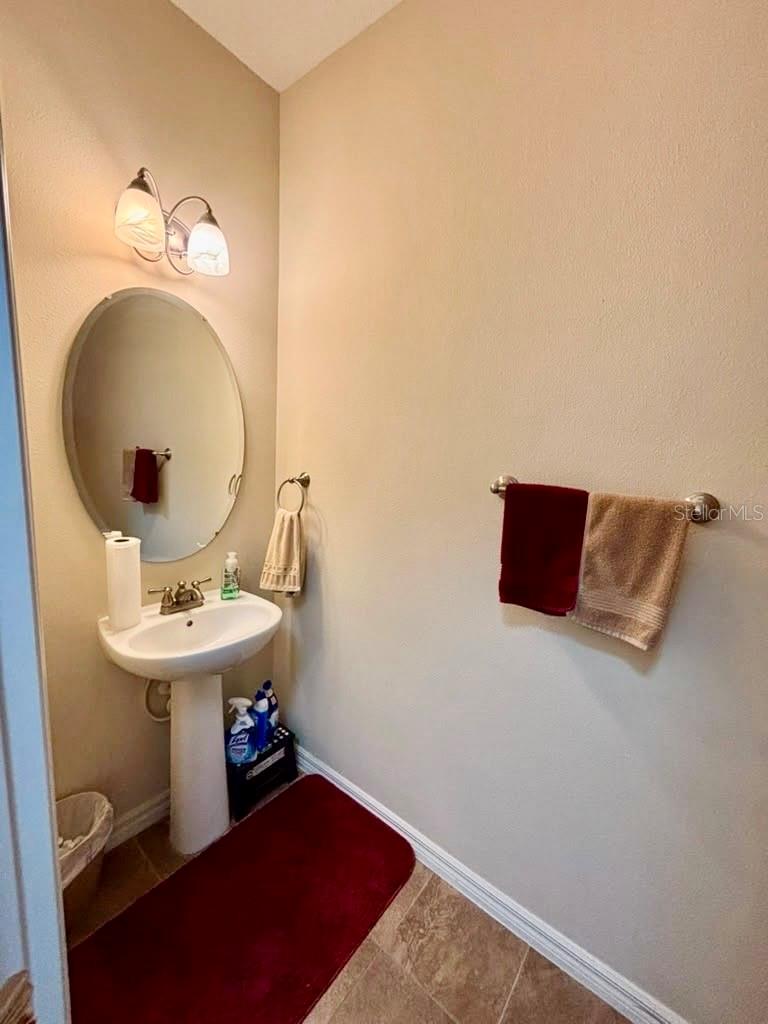 3605 SPECKLED WAY