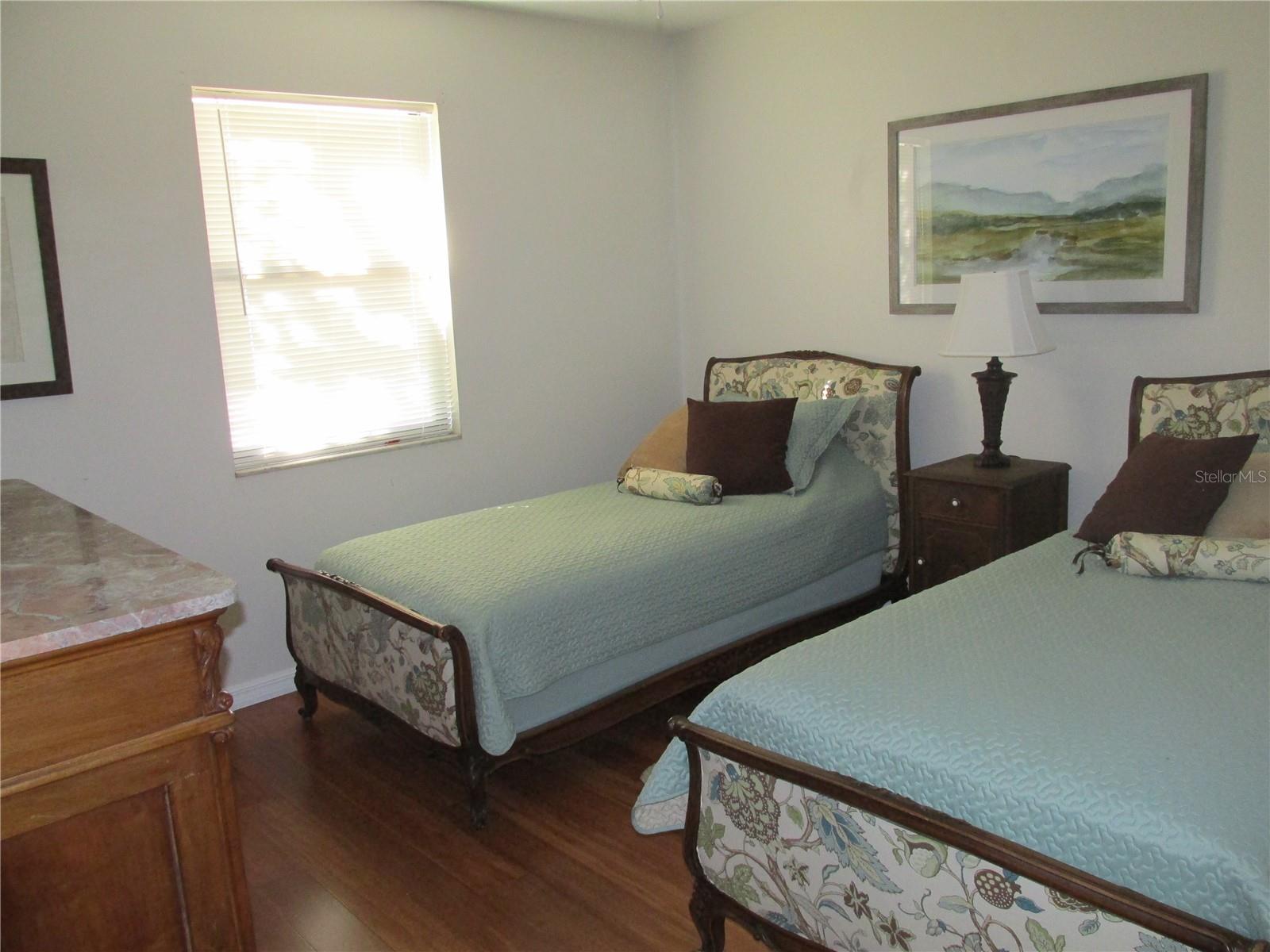 MANASOTA GARDENS - Residential Lease