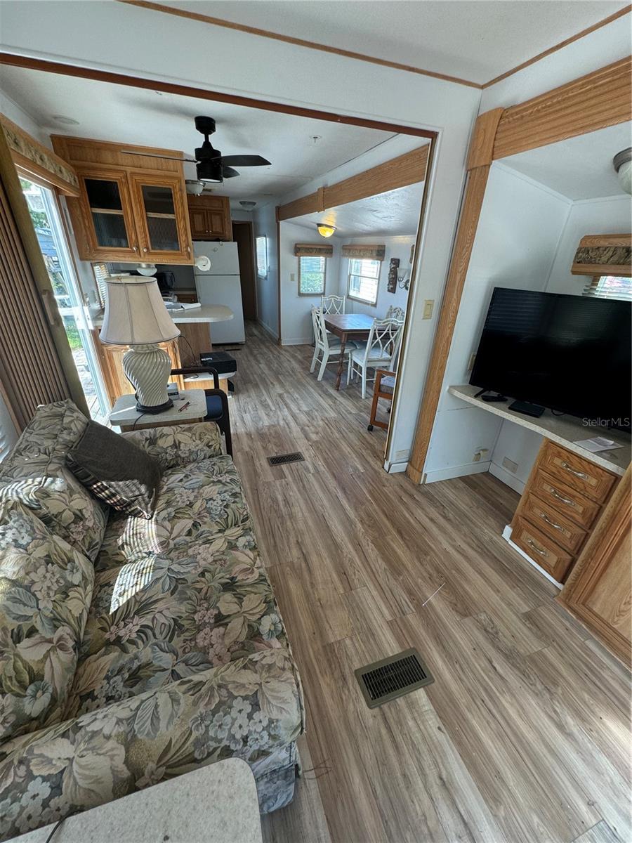 CAMPERS HOLIDAY - Residential