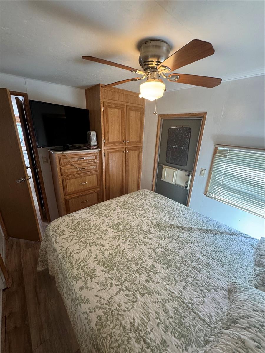 CAMPERS HOLIDAY - Residential