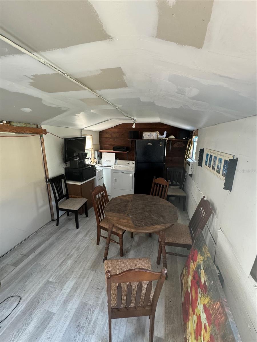 CAMPERS HOLIDAY - Residential