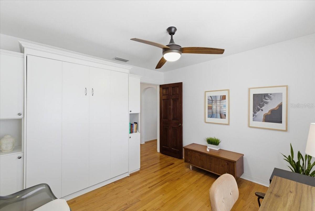 LAKEWOOD ESTATES SEC C - Residential