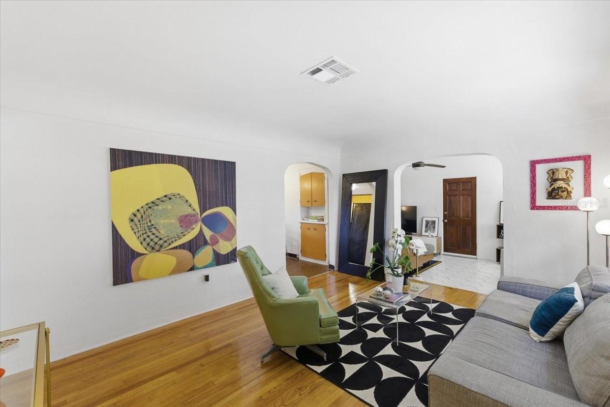 LAKEWOOD ESTATES SEC C - Residential