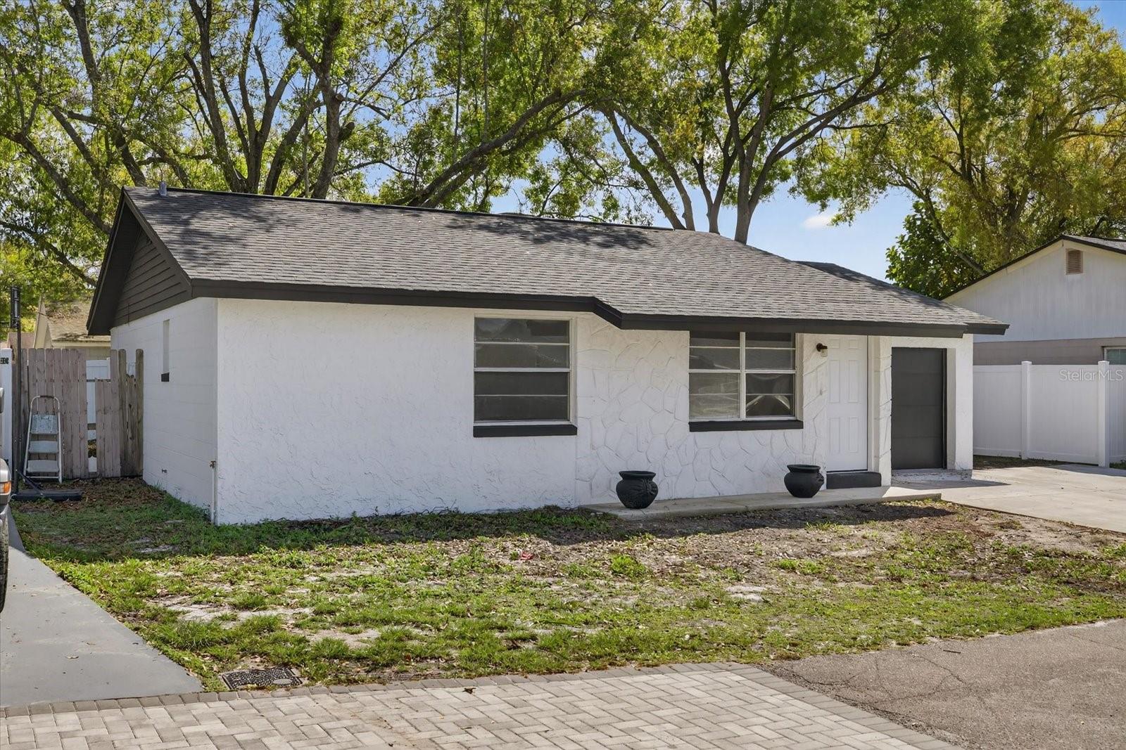 CAMEO VILLAS UNIT 5 - Residential