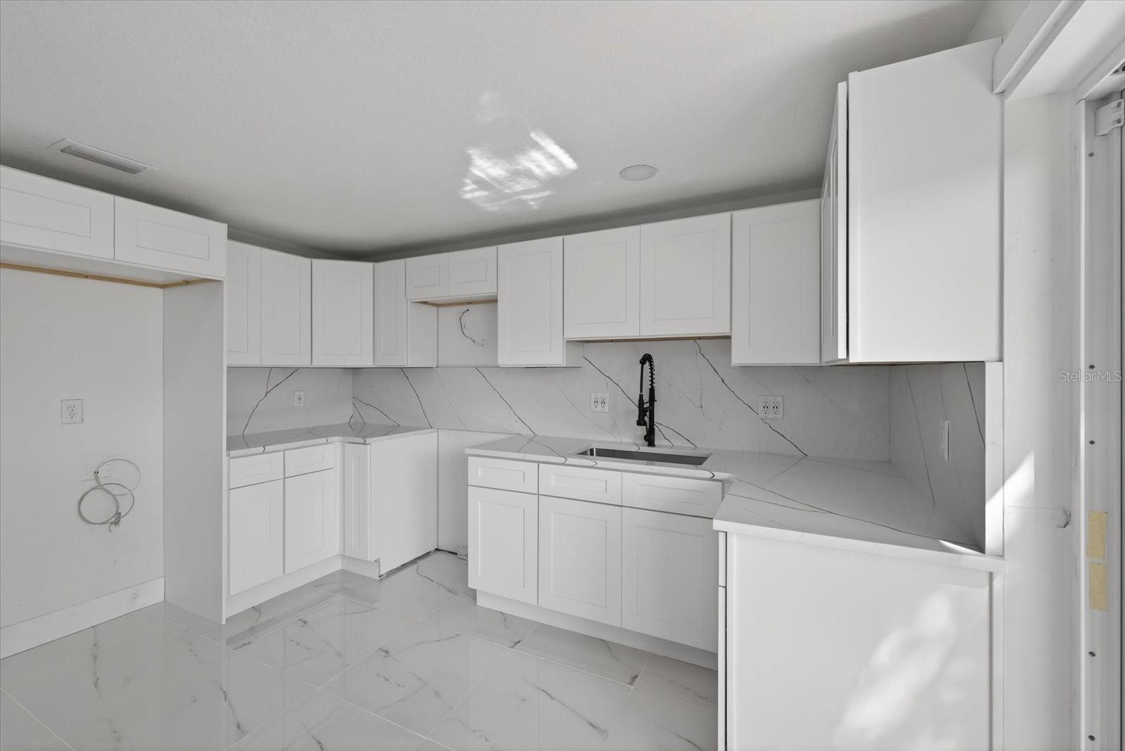 CAMEO VILLAS UNIT 5 - Residential