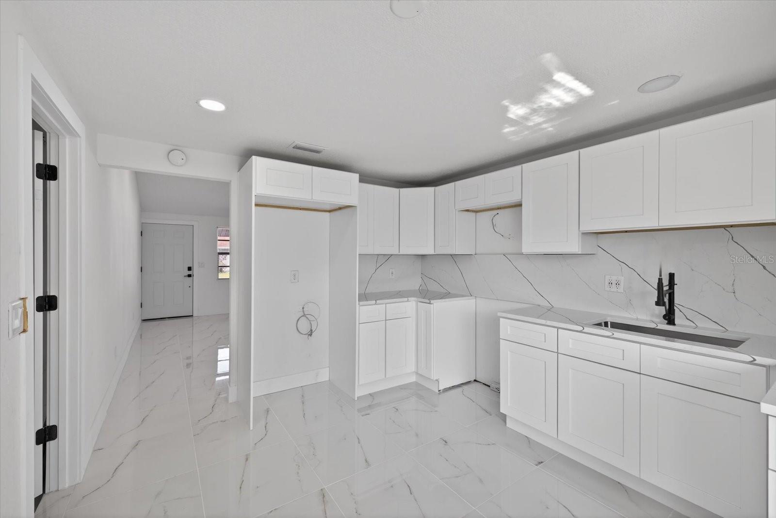 CAMEO VILLAS UNIT 5 - Residential