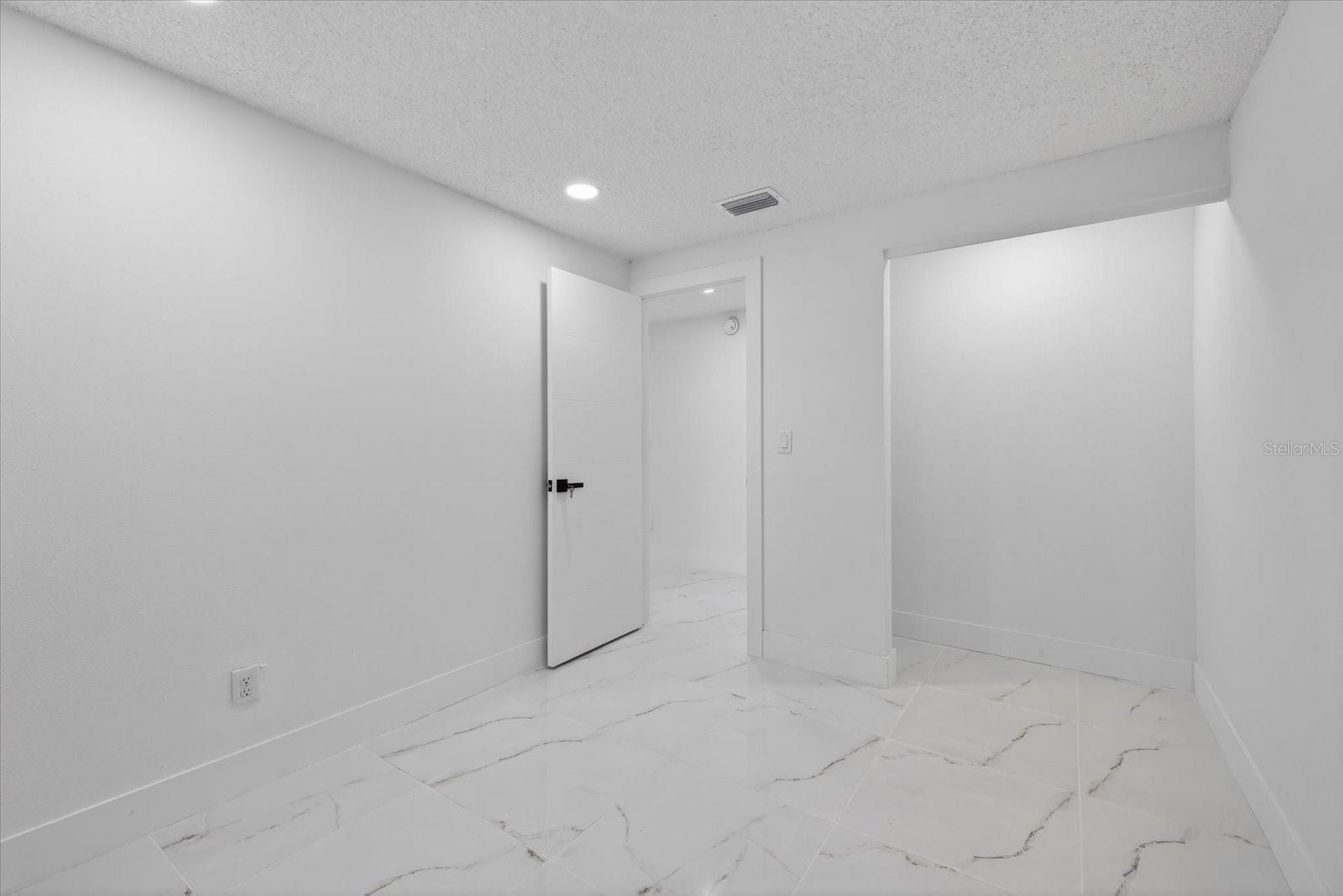 CAMEO VILLAS UNIT 5 - Residential