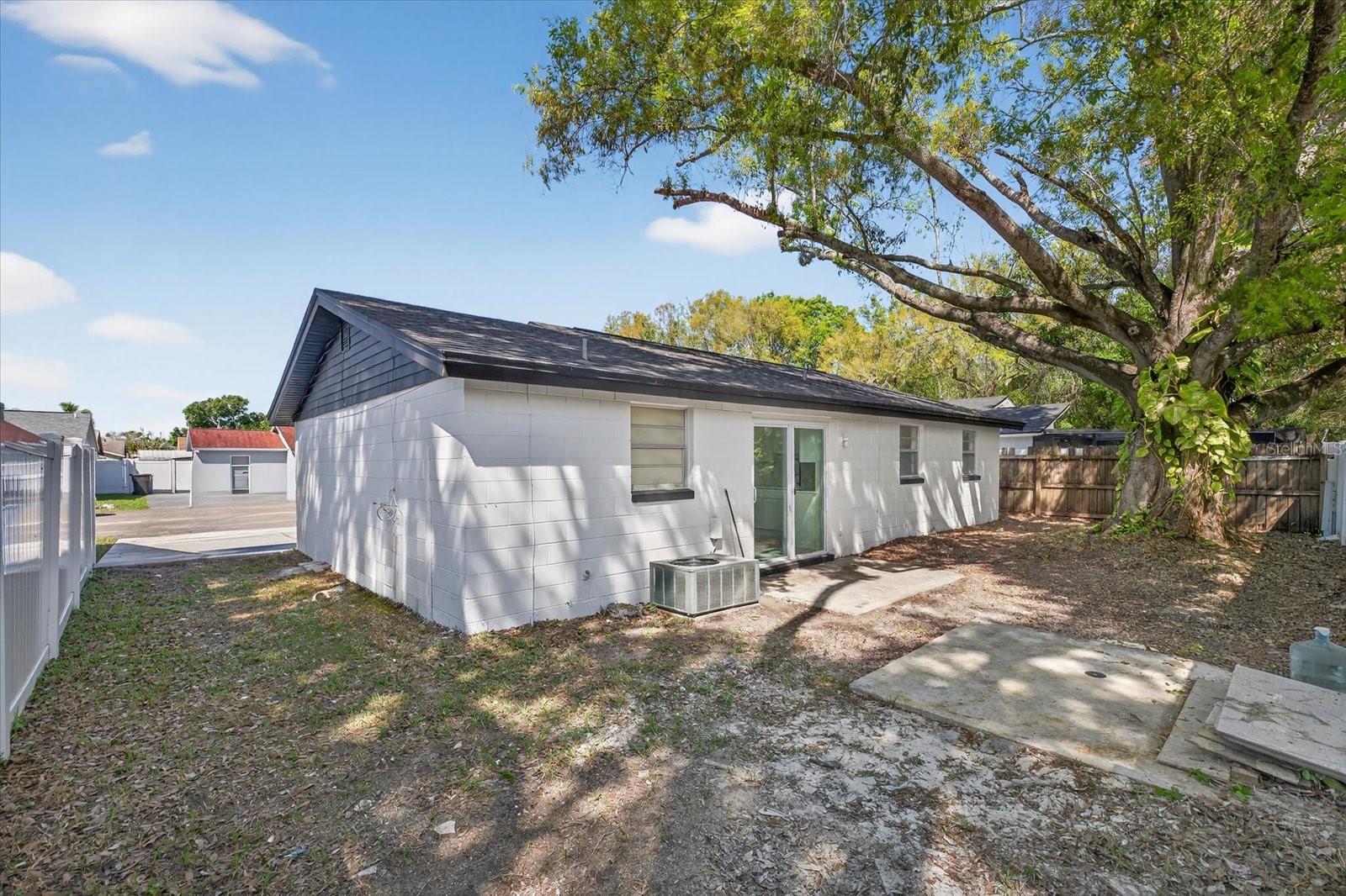 CAMEO VILLAS UNIT 5 - Residential