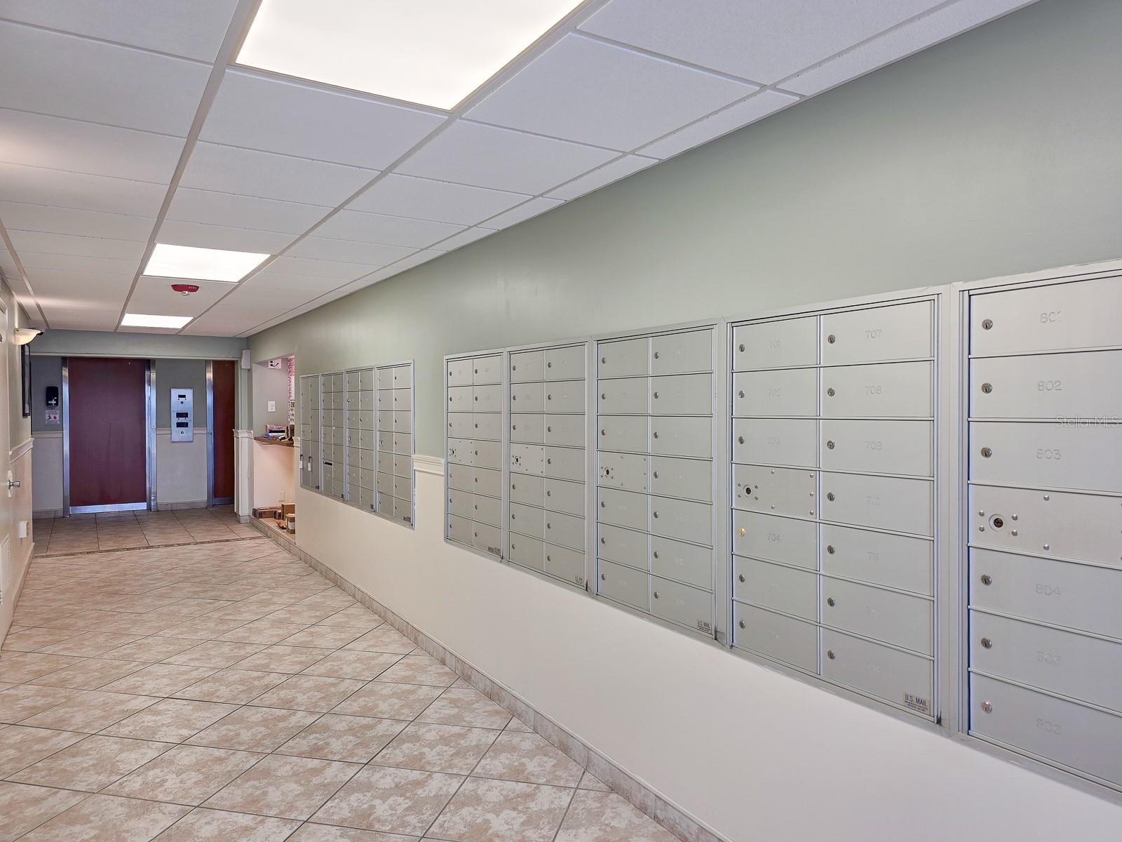 ADMIRALTY CLUB - Residential