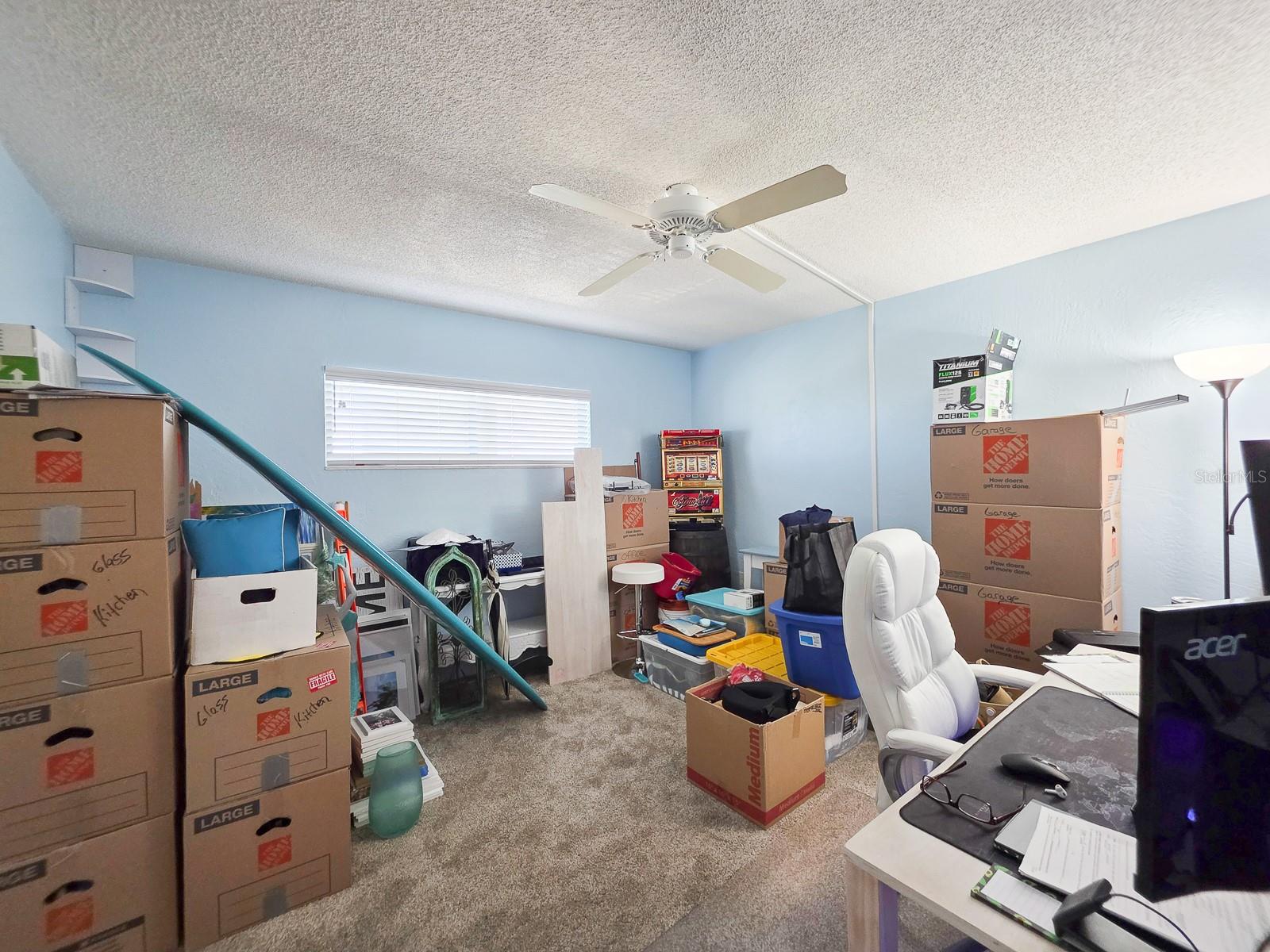 ADMIRALTY CLUB - Residential