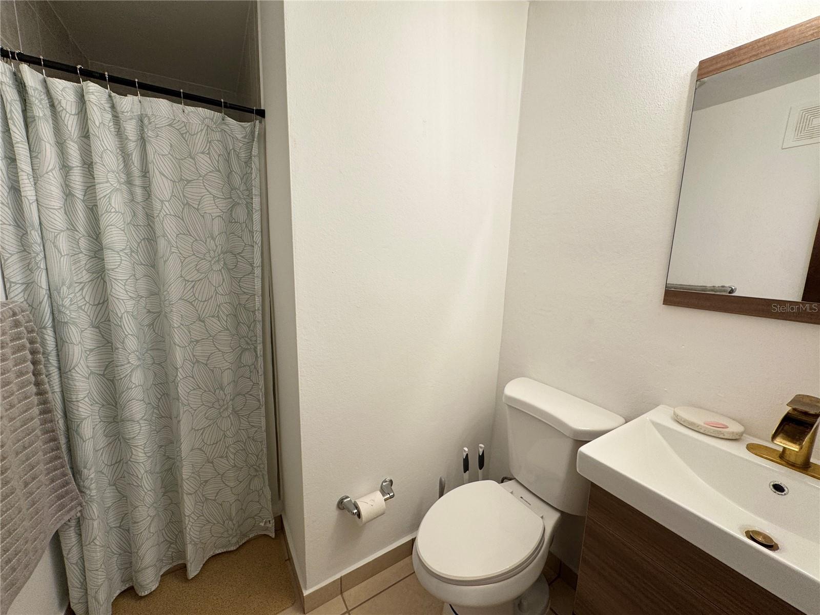 COSTAMAR BEACH VILLAGE WEST - Residential