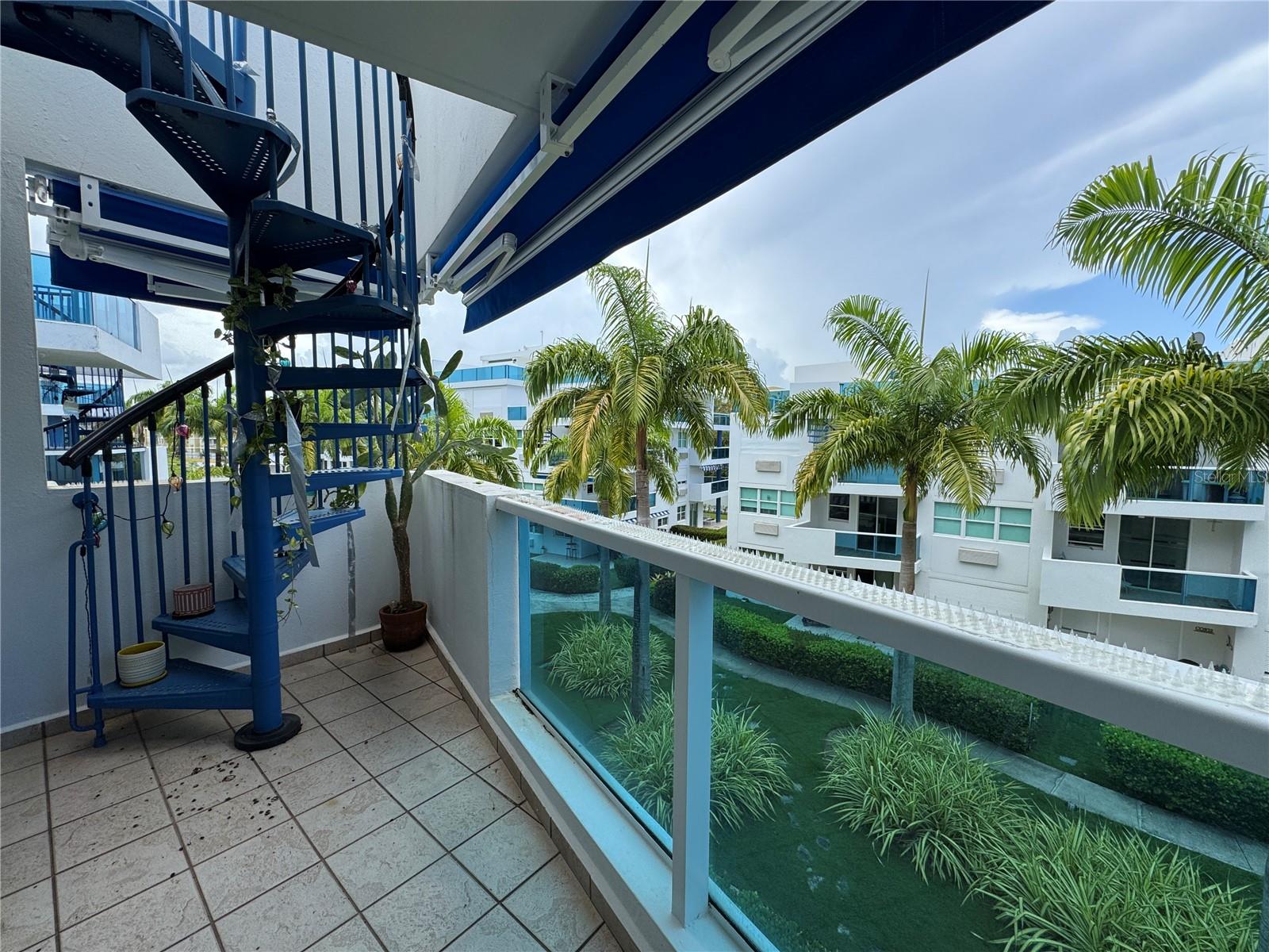 COSTAMAR BEACH VILLAGE WEST - Residential