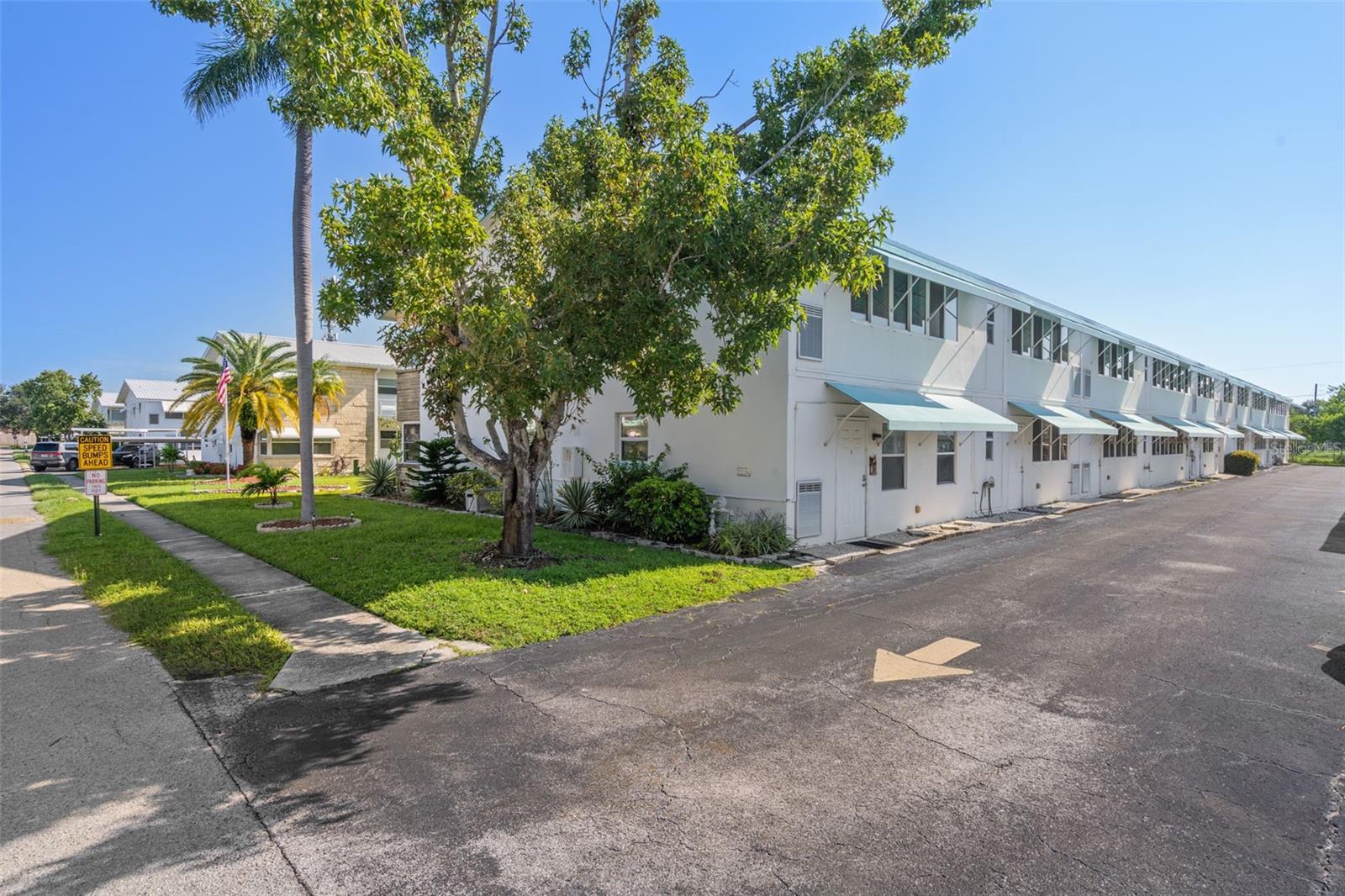 TOWN APTS CONDO - Residential Lease