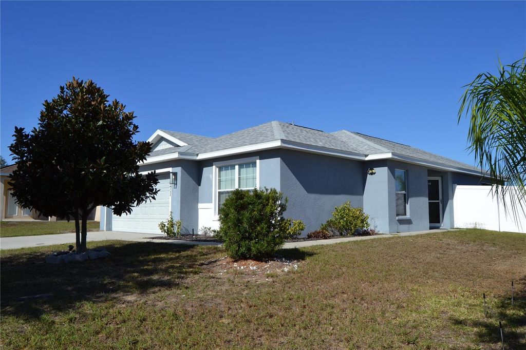 Photo of 1071 Condor Drive, Haines City, FL 33844 (MLS # G5106588)