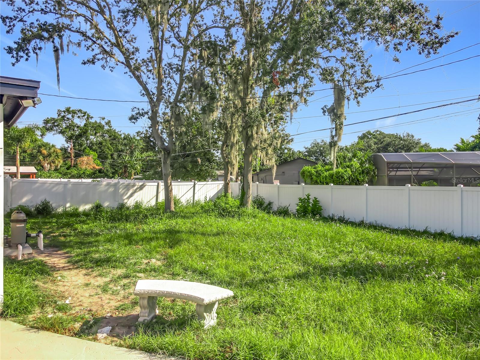 ENGLISH ESTATES UNIT 3 - Residential