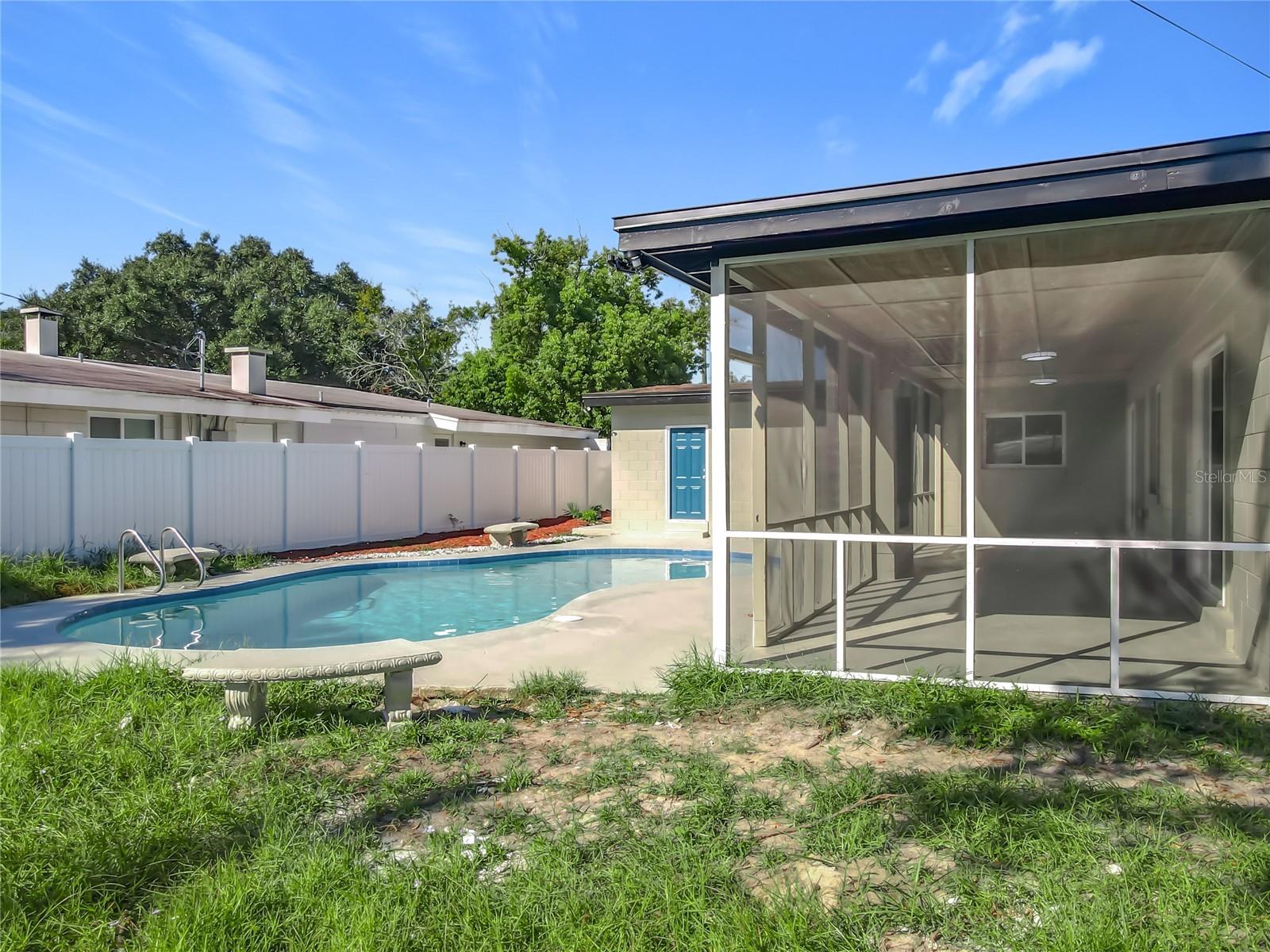 ENGLISH ESTATES UNIT 3 - Residential