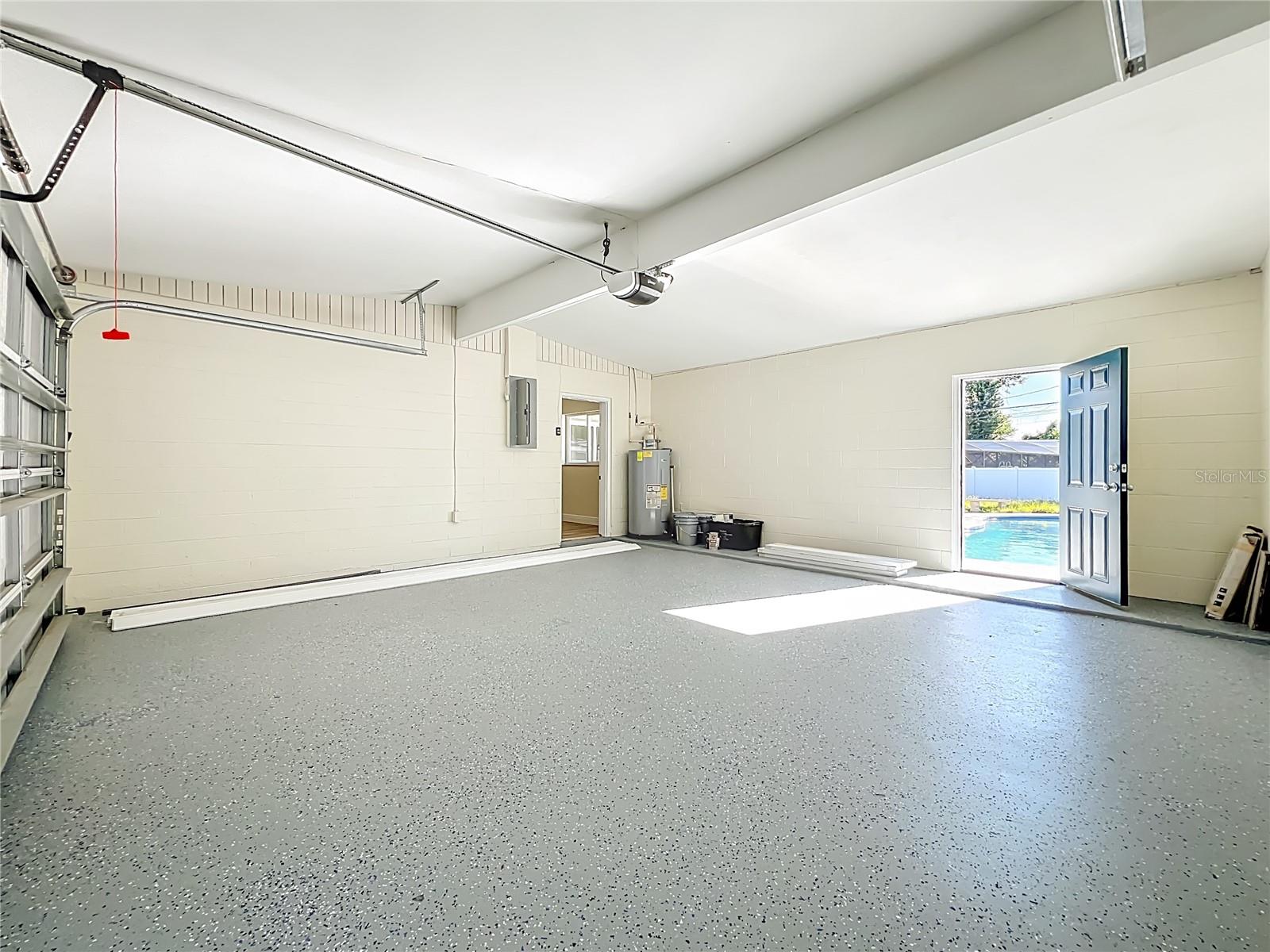 ENGLISH ESTATES UNIT 3 - Residential