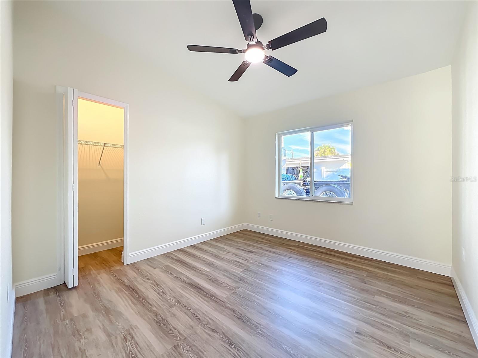 ENGLISH ESTATES UNIT 3 - Residential