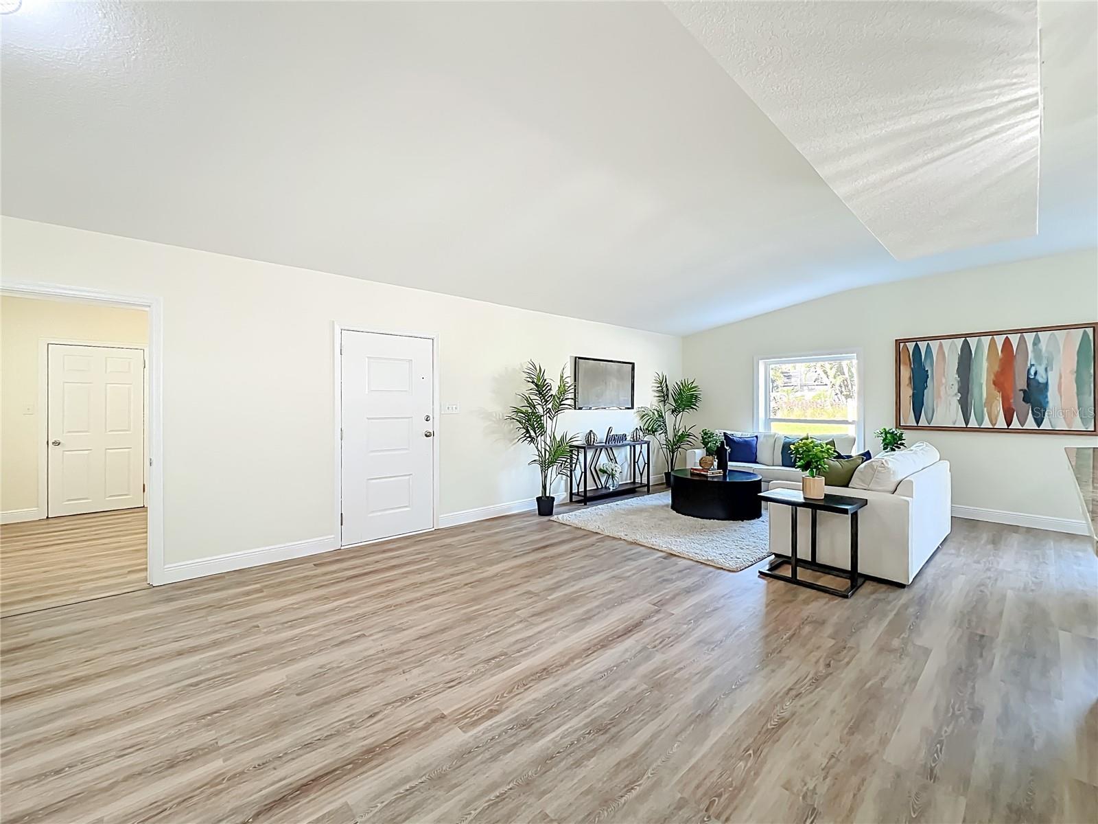 ENGLISH ESTATES UNIT 3 - Residential