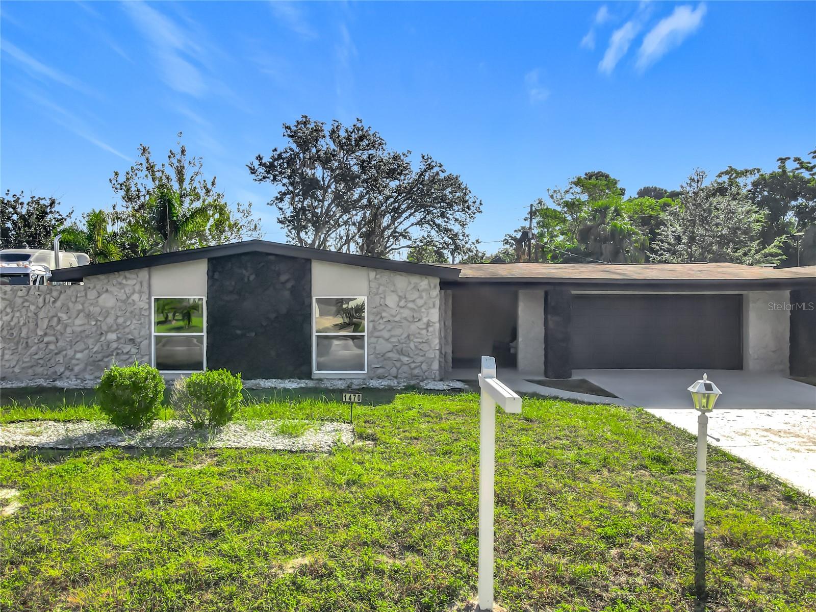 ENGLISH ESTATES UNIT 3 - Residential