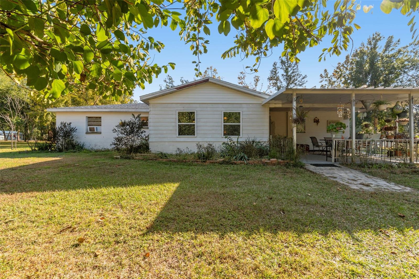 SPRING LAKE AREA - Residential