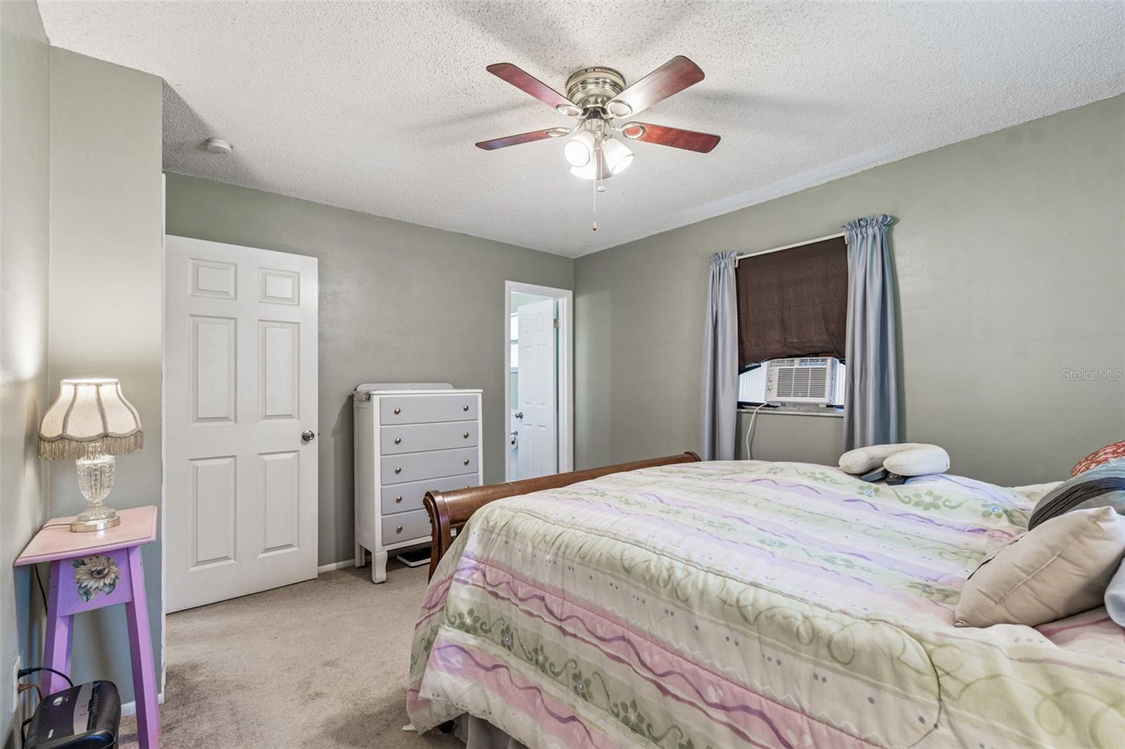 SPRING LAKE AREA - Residential