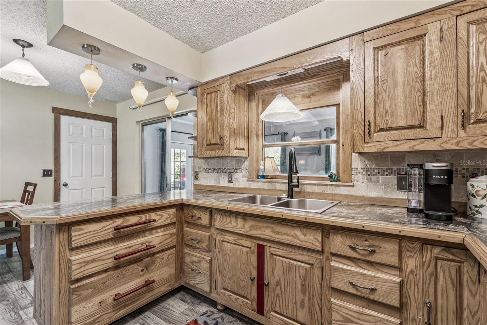 SPRING LAKE AREA - Residential