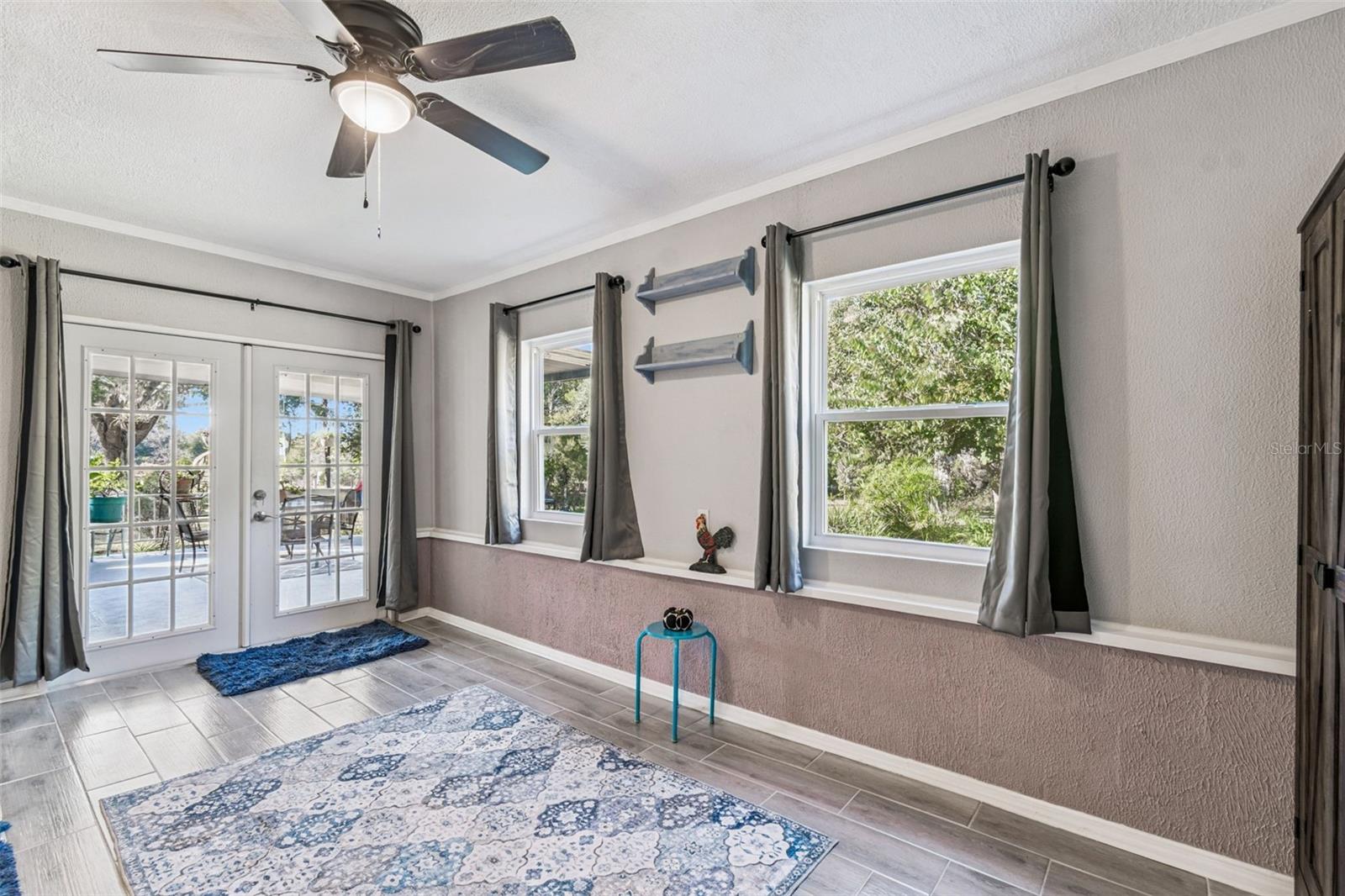 SPRING LAKE AREA - Residential