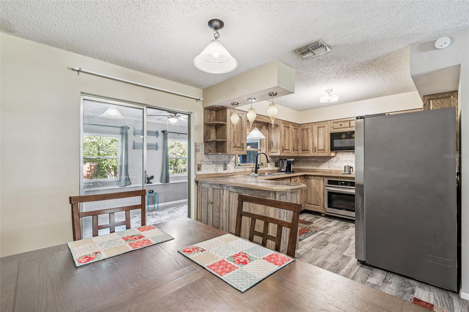 SPRING LAKE AREA - Residential