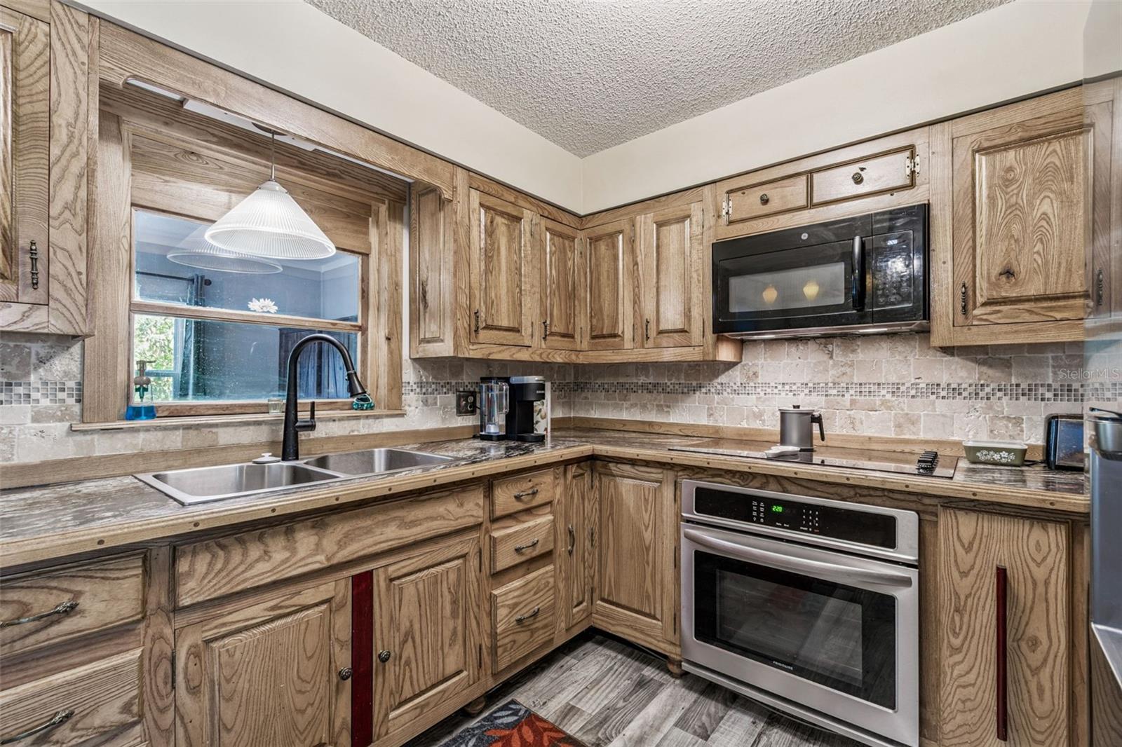 SPRING LAKE AREA - Residential