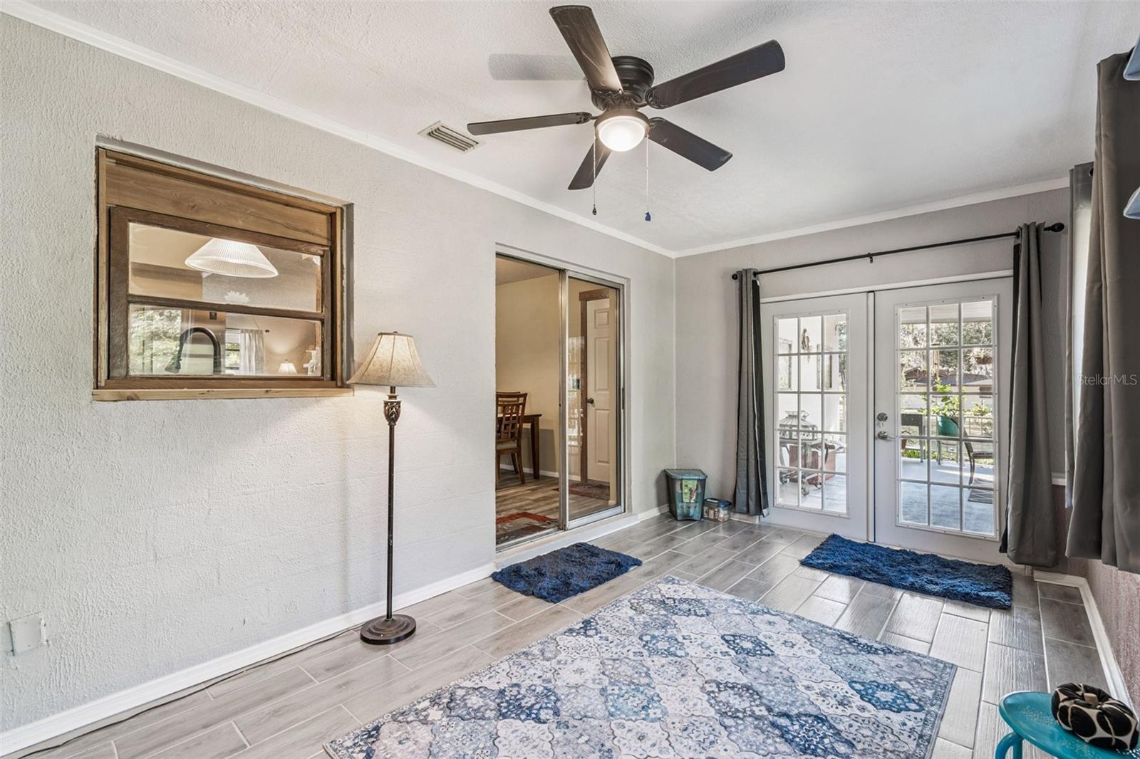 SPRING LAKE AREA - Residential