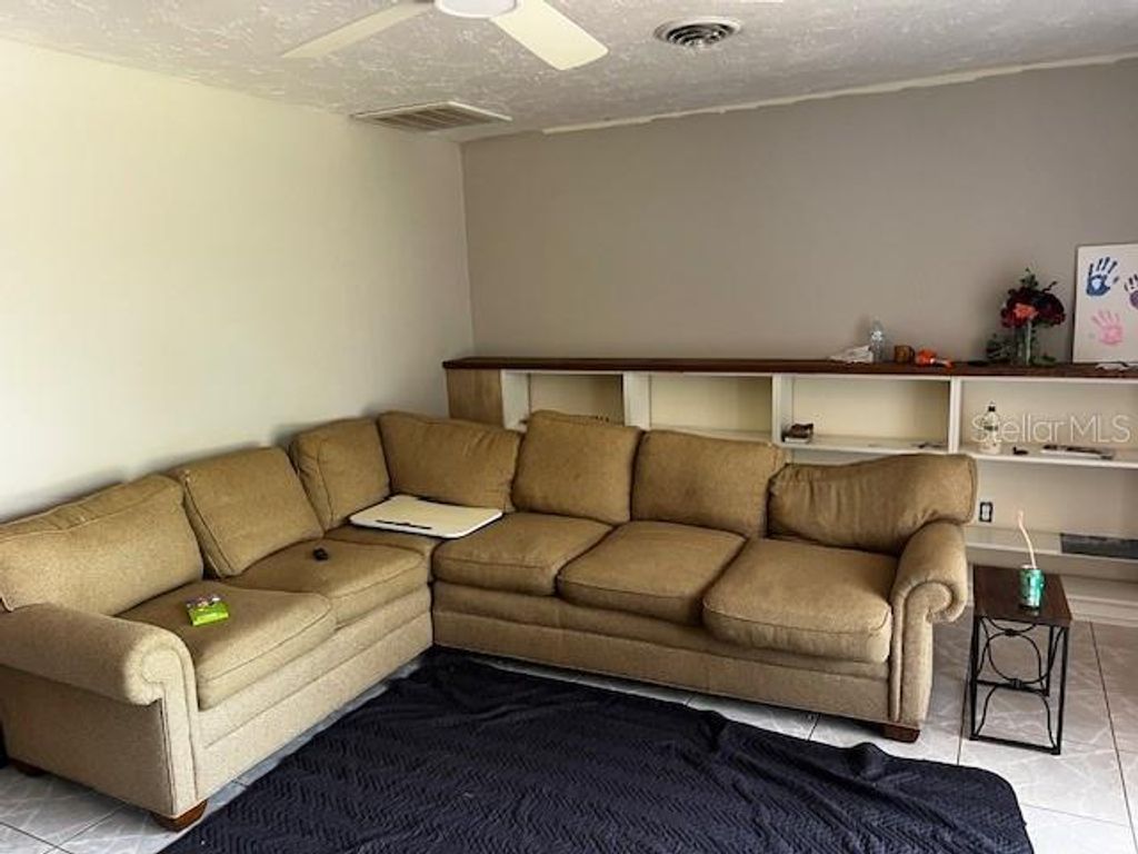 Photo of 245 Manor Road, Venice, FL 34293 (MLS # A4664435)