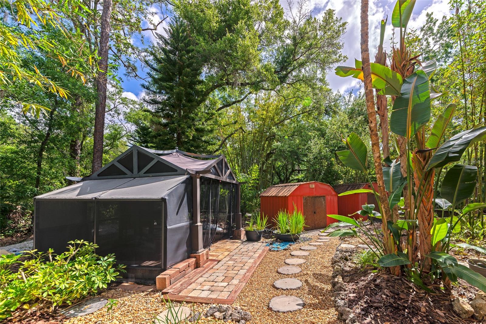 SUNDANCE TRAILS PH IIA IIB - Residential