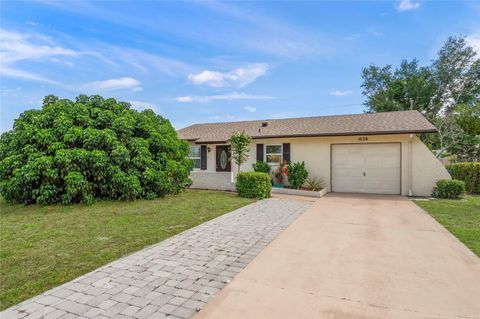 Photo of 1036 Hope Street, Venice, FL 34285 (MLS # A4689819)