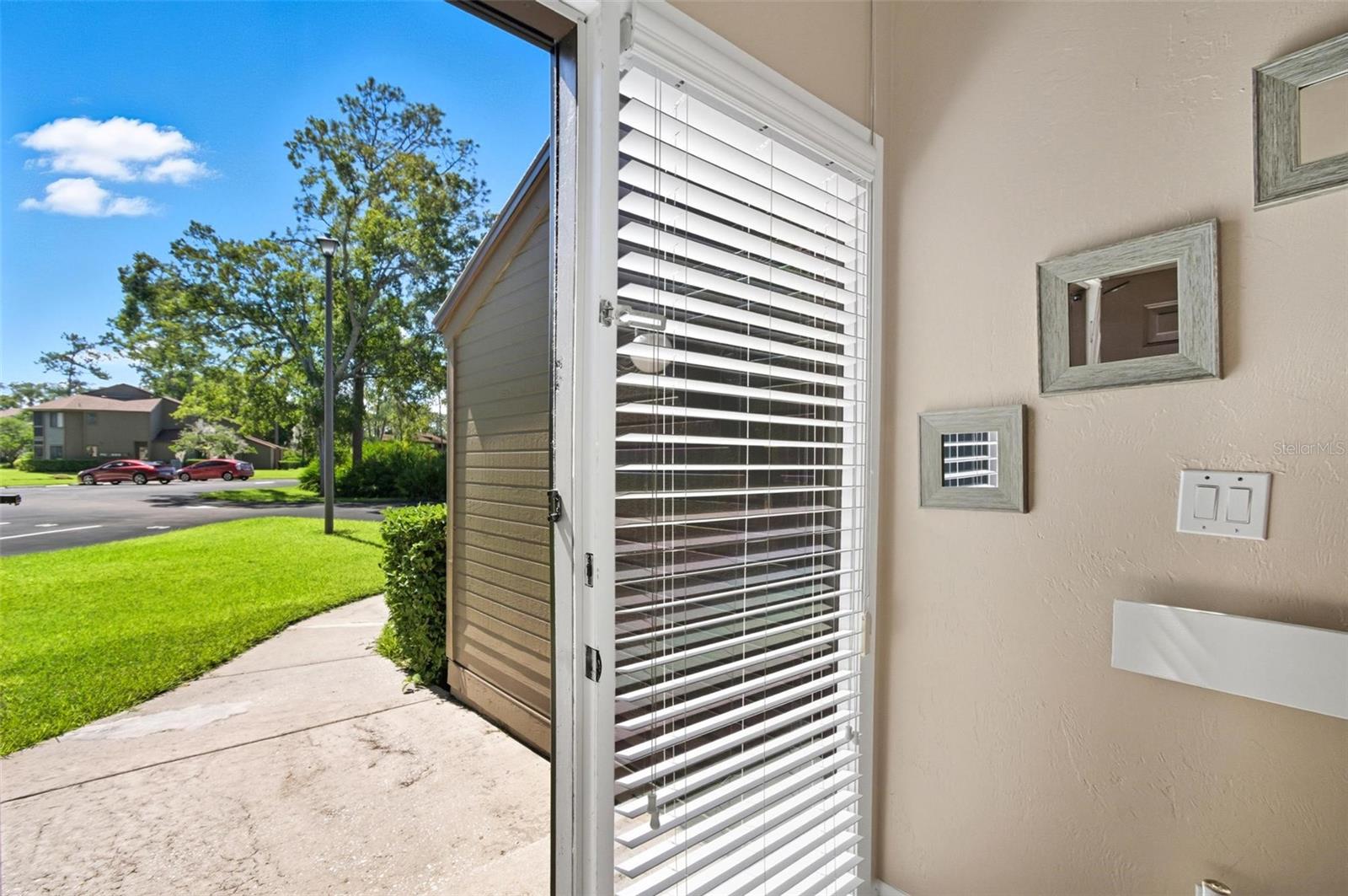 14 SALISBURY COURT 14