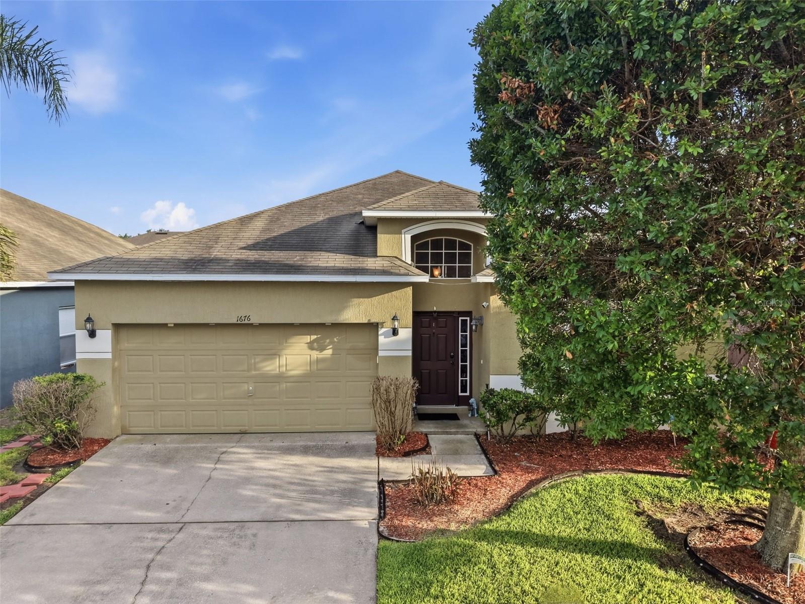 1676 CANOE CREEK FALLS DRIVE