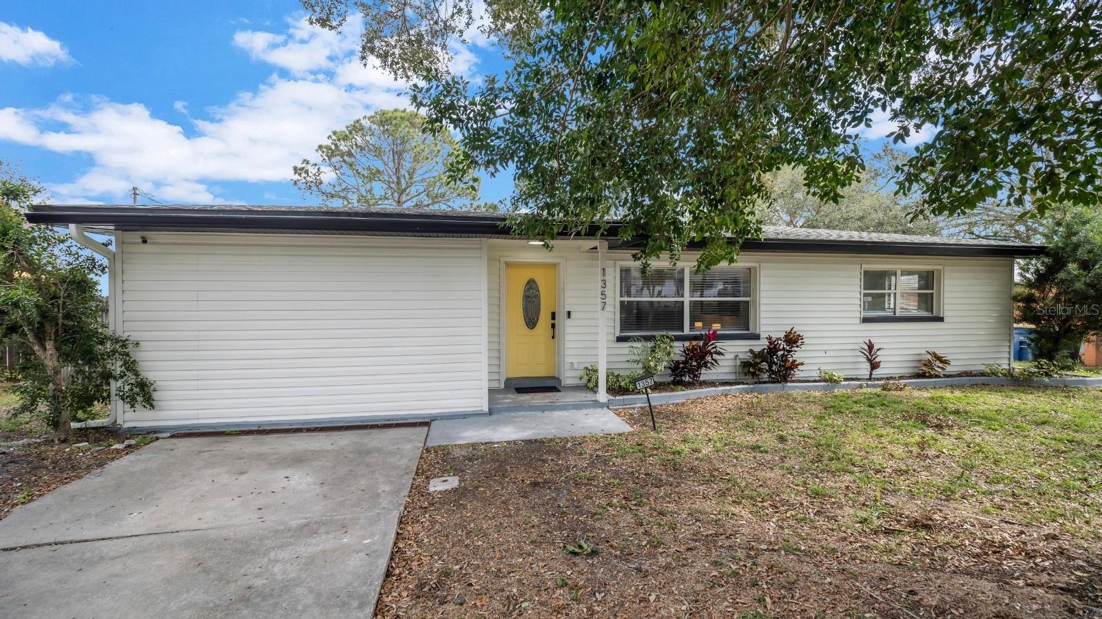1357 S BETTY LANE