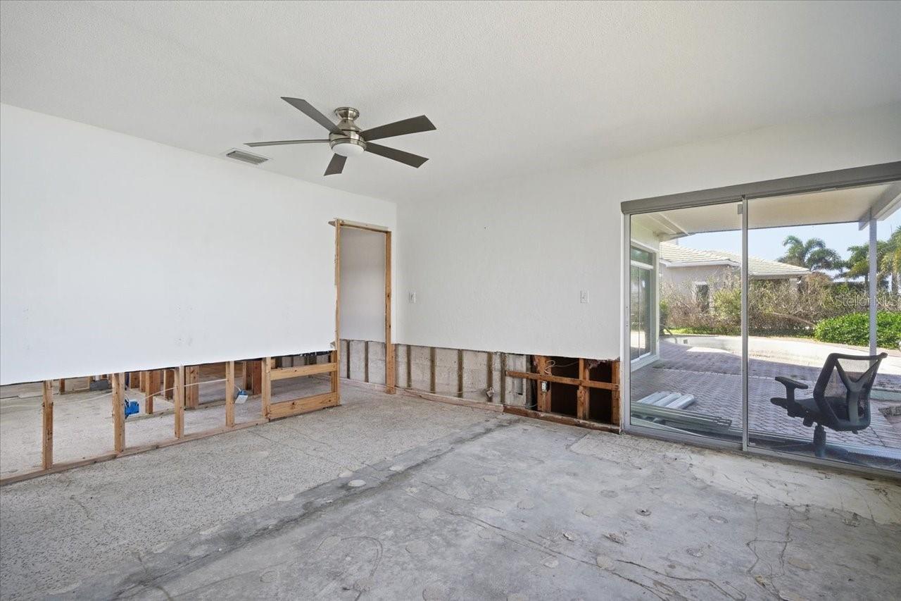 BRIGHTWATER BEACH ESTATES 1ST ADD - Residential