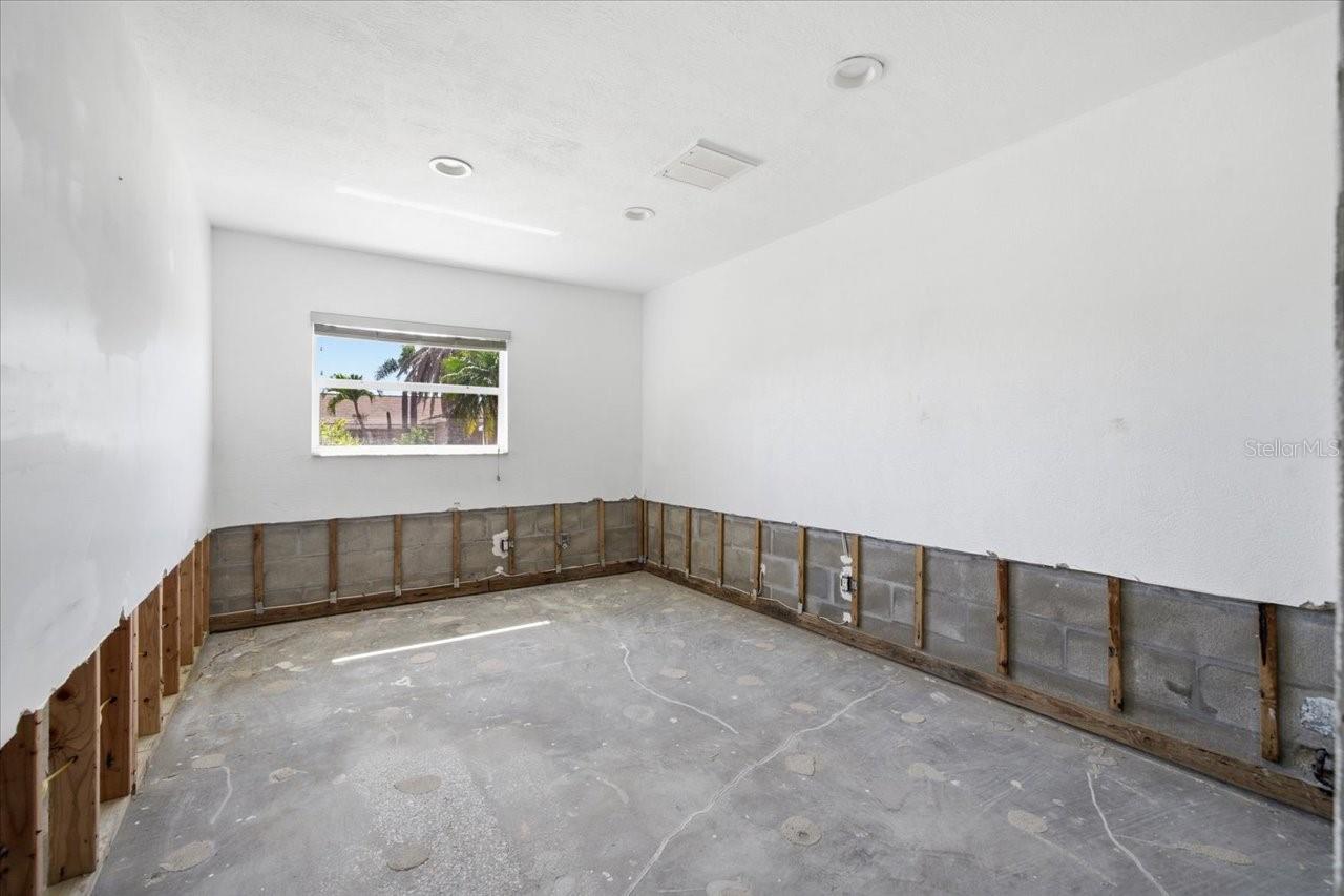 BRIGHTWATER BEACH ESTATES 1ST ADD - Residential