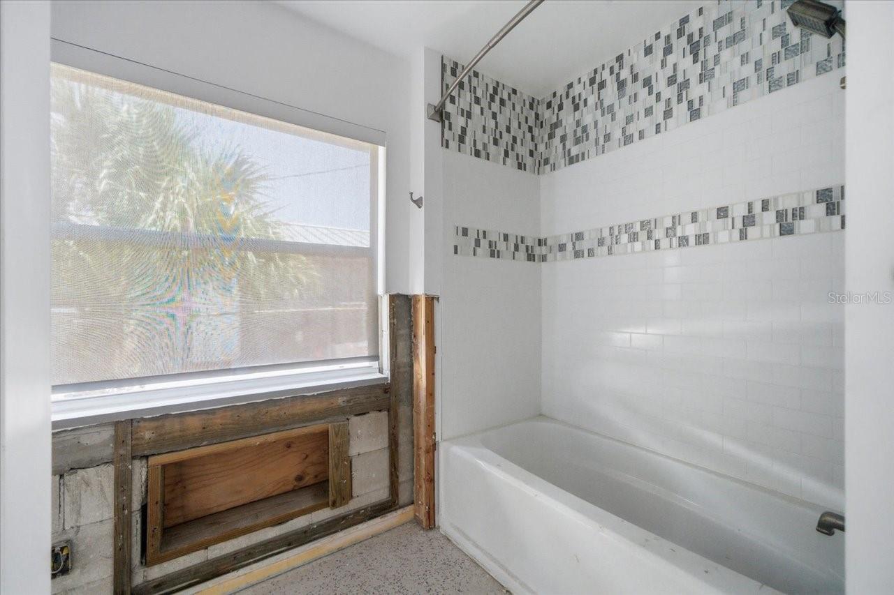 BRIGHTWATER BEACH ESTATES 1ST ADD - Residential