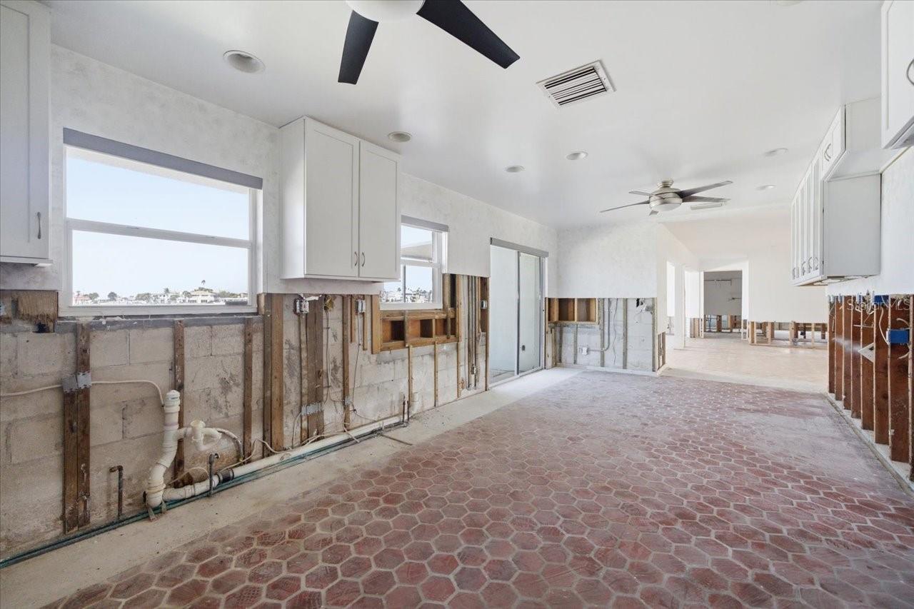 BRIGHTWATER BEACH ESTATES 1ST ADD - Residential