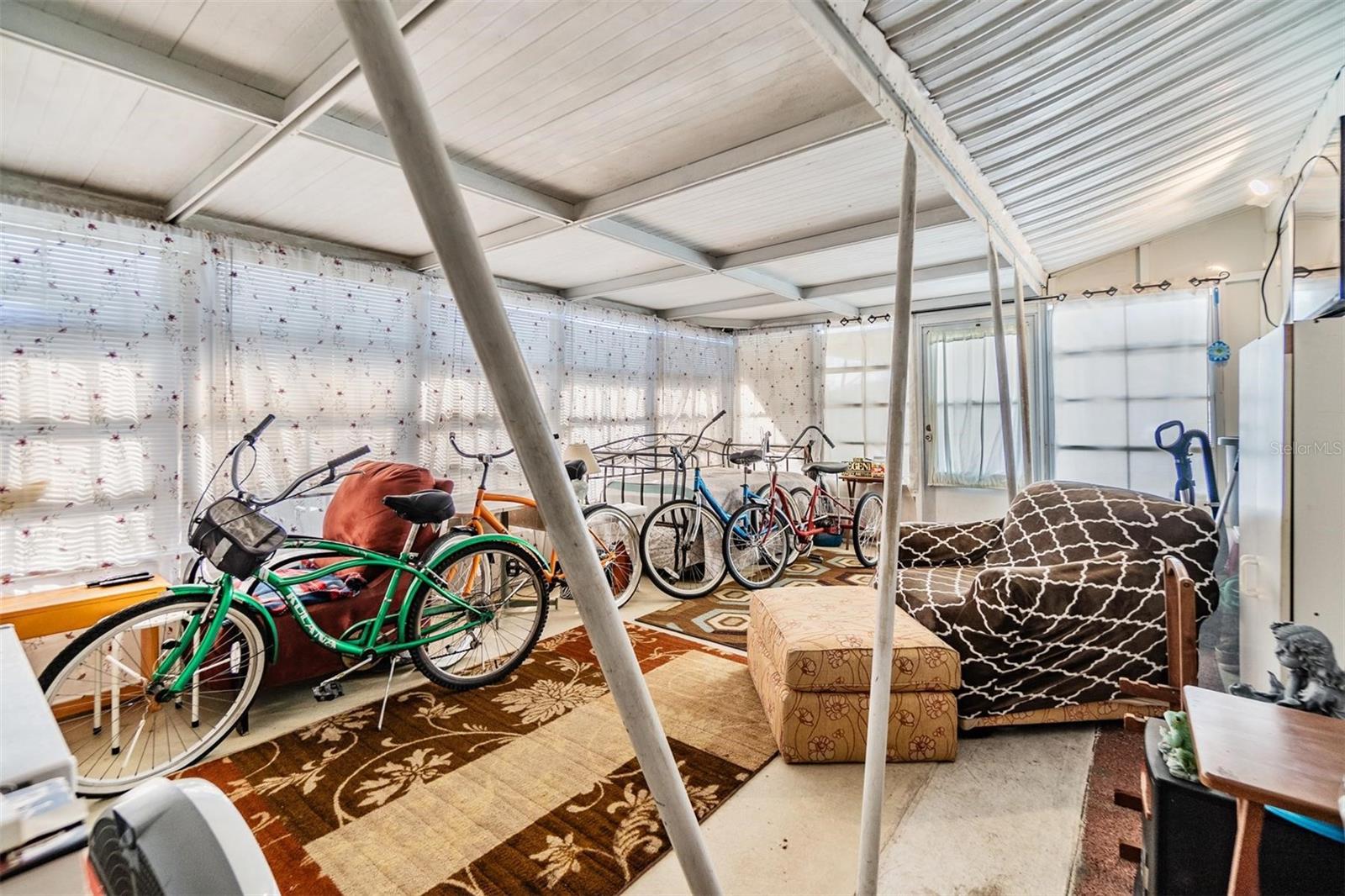 BETMAR ACRES - Residential