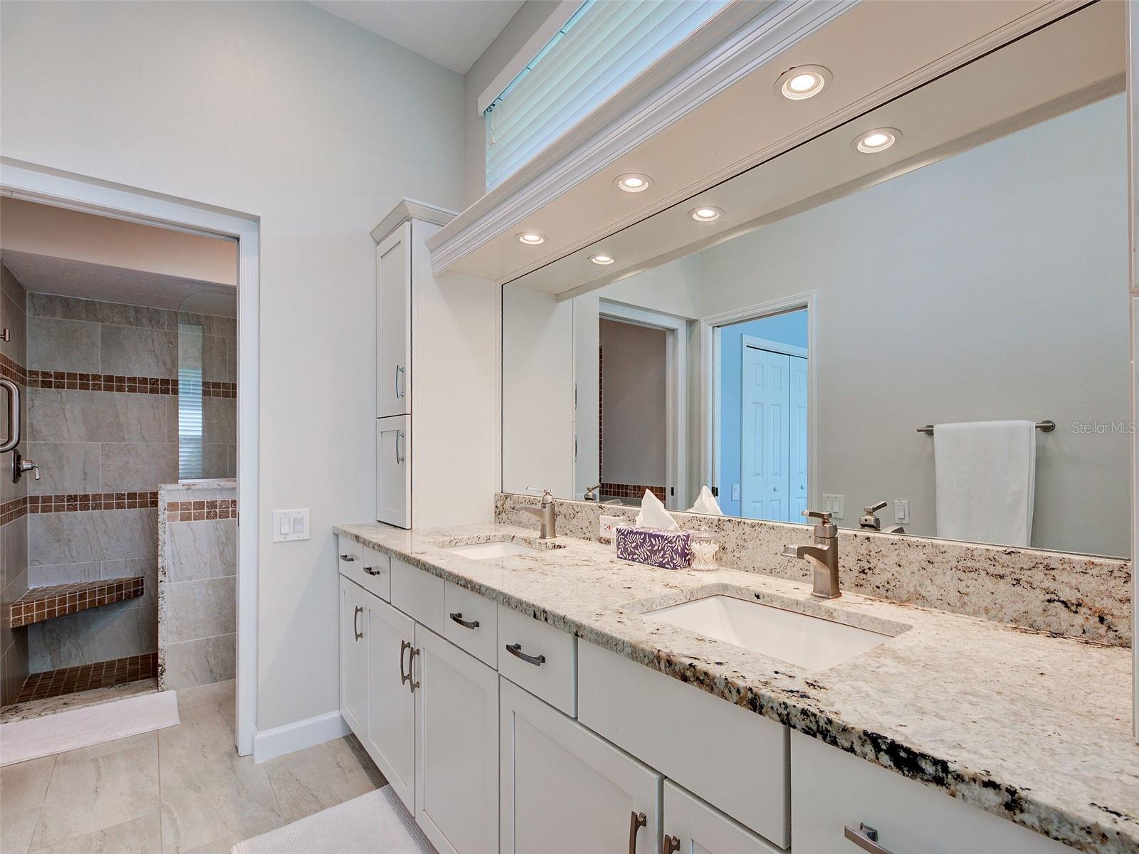 VENICE GOLF & COUNTRY CLUB - Residential