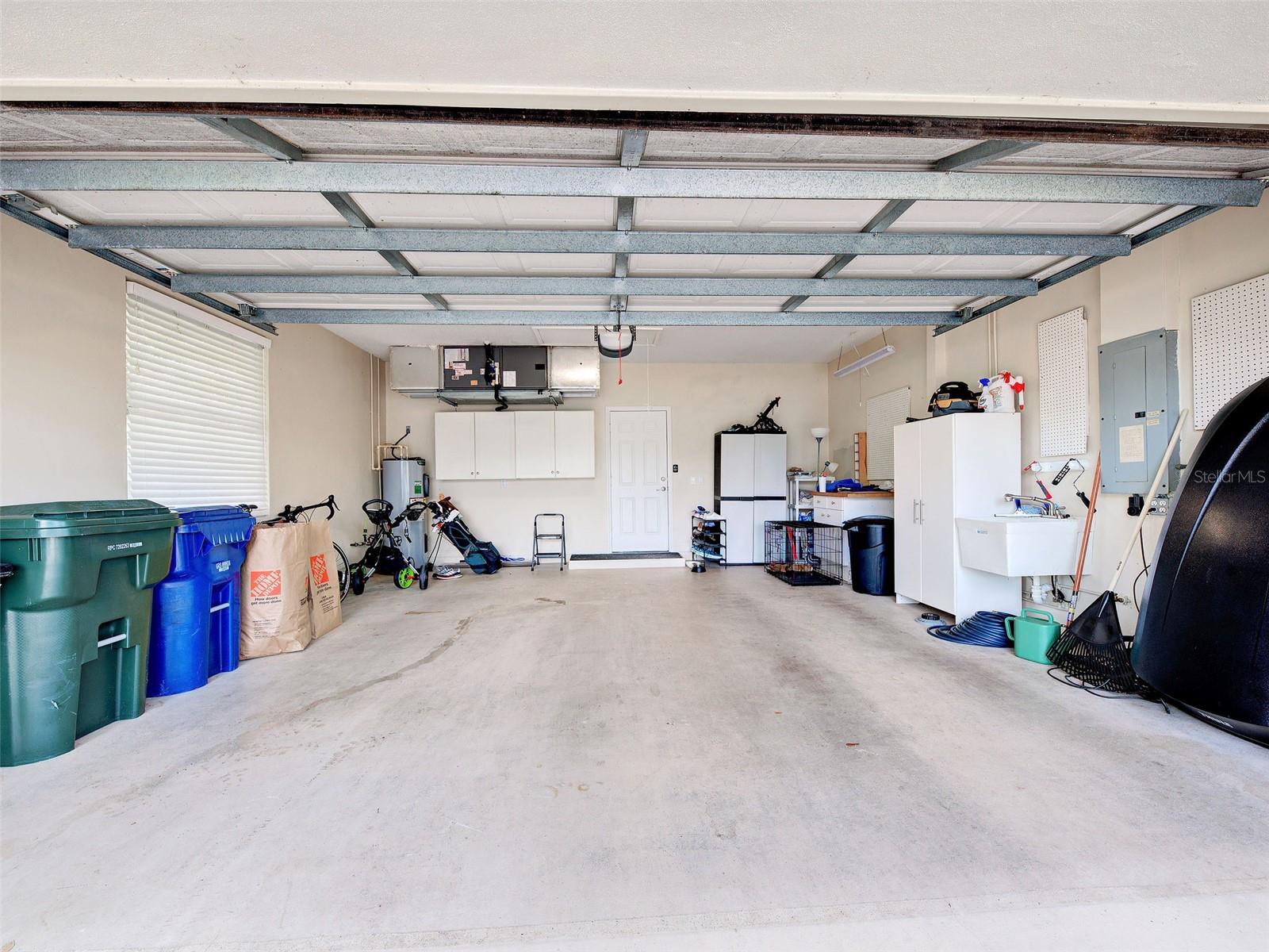 VENICE GOLF & COUNTRY CLUB - Residential