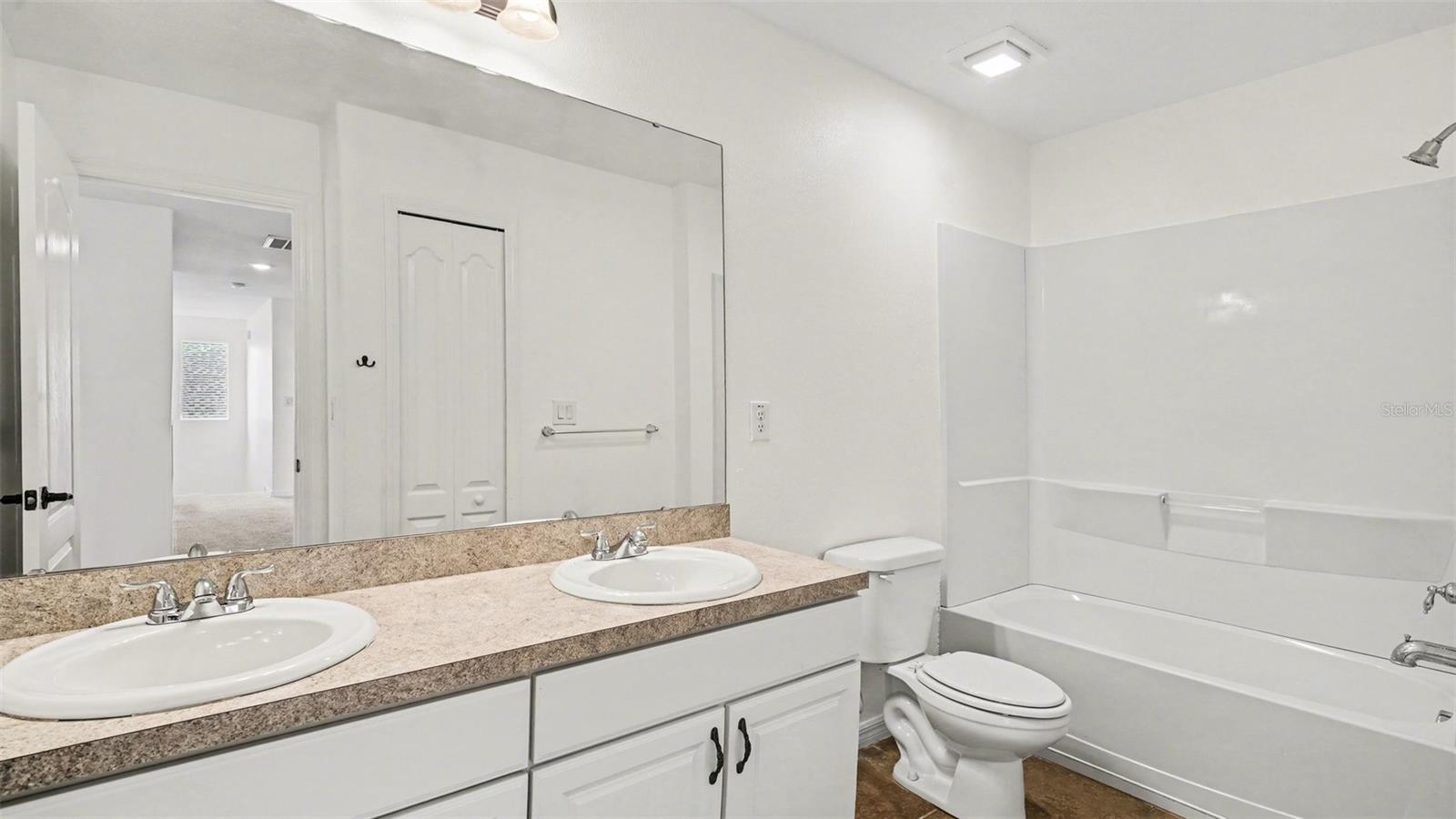 MAGNOLIA PARK CENTRAL PH A - Residential